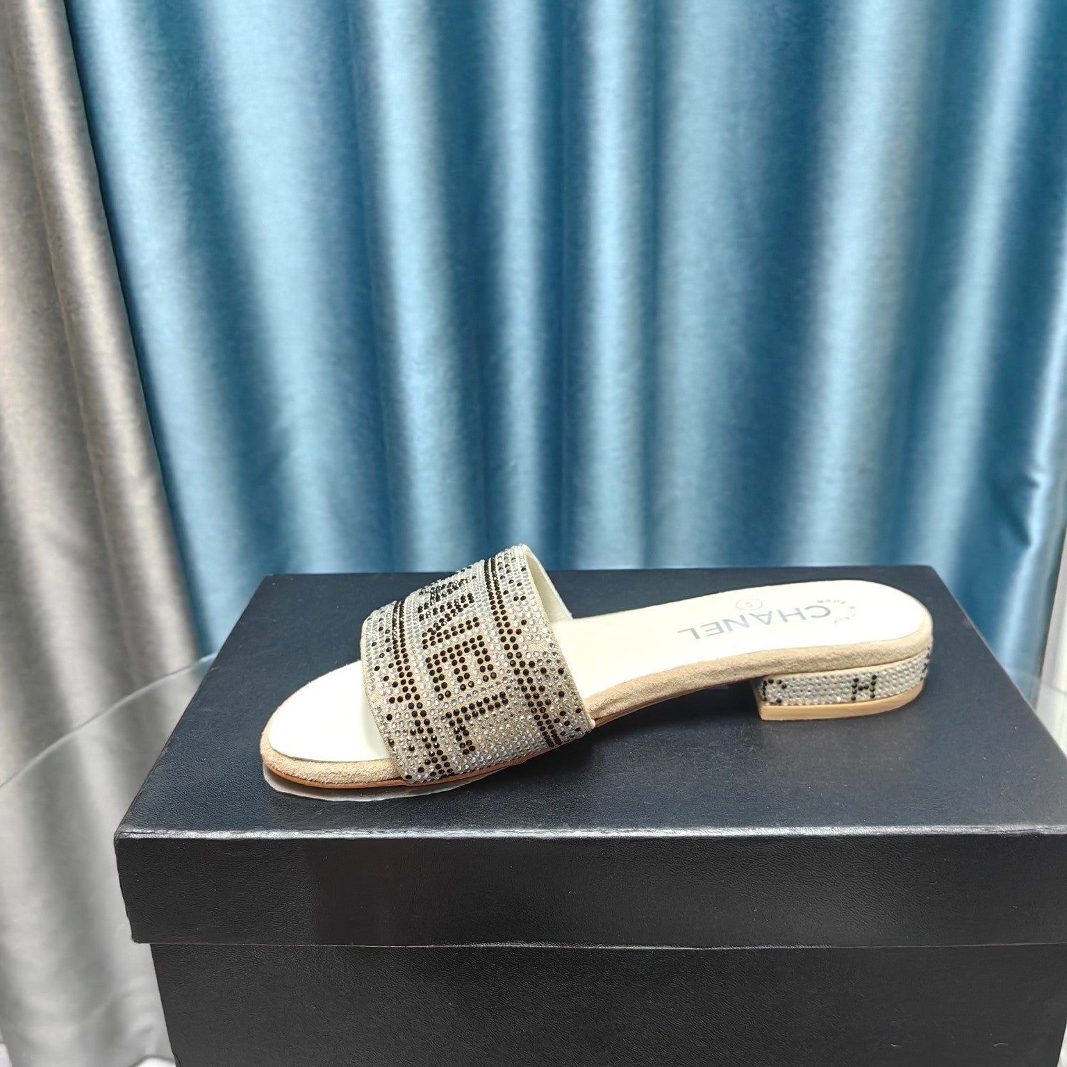 CRYSTAL SLIDE SANDALS
