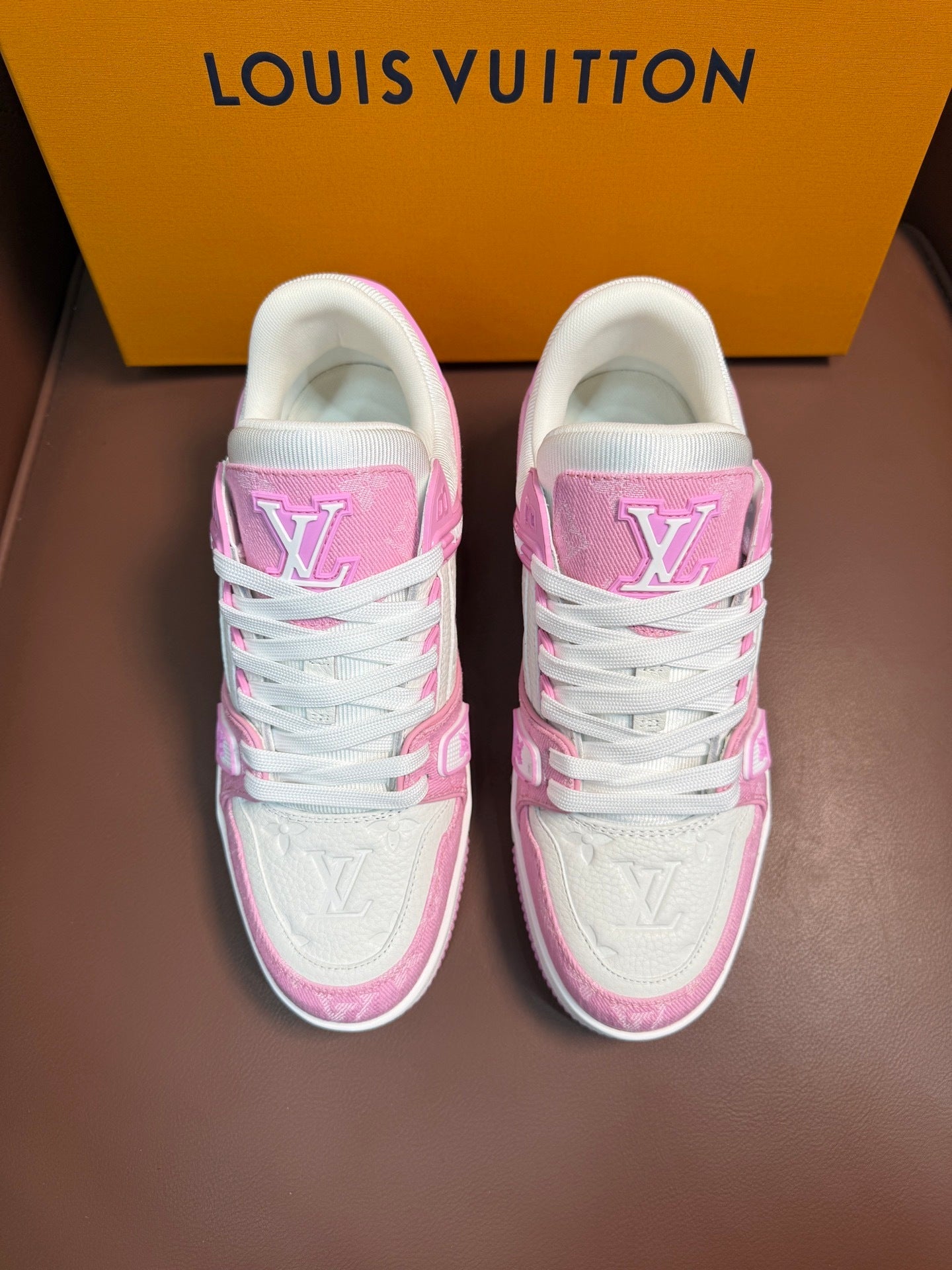 PINK & WHITE TEXTURED LOW-TOP SNEAKERS