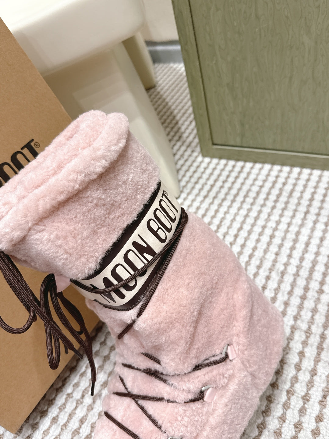 PINK FAUX FUR LINED WINTER BOOTS