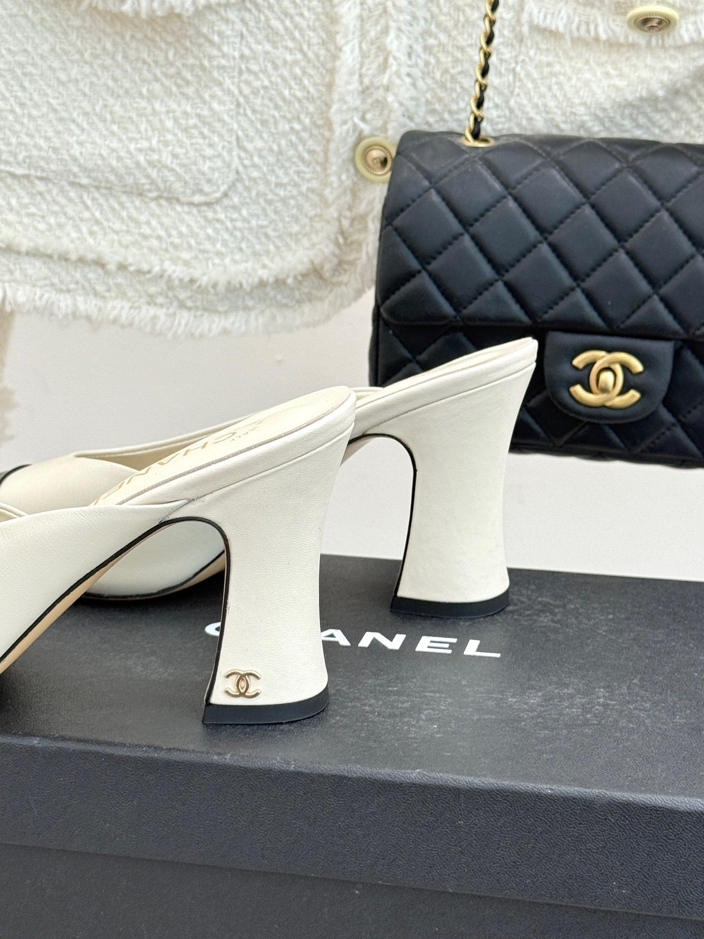 IVORY & BLACK TWO-TONE CAP-TOE MULE HEELS