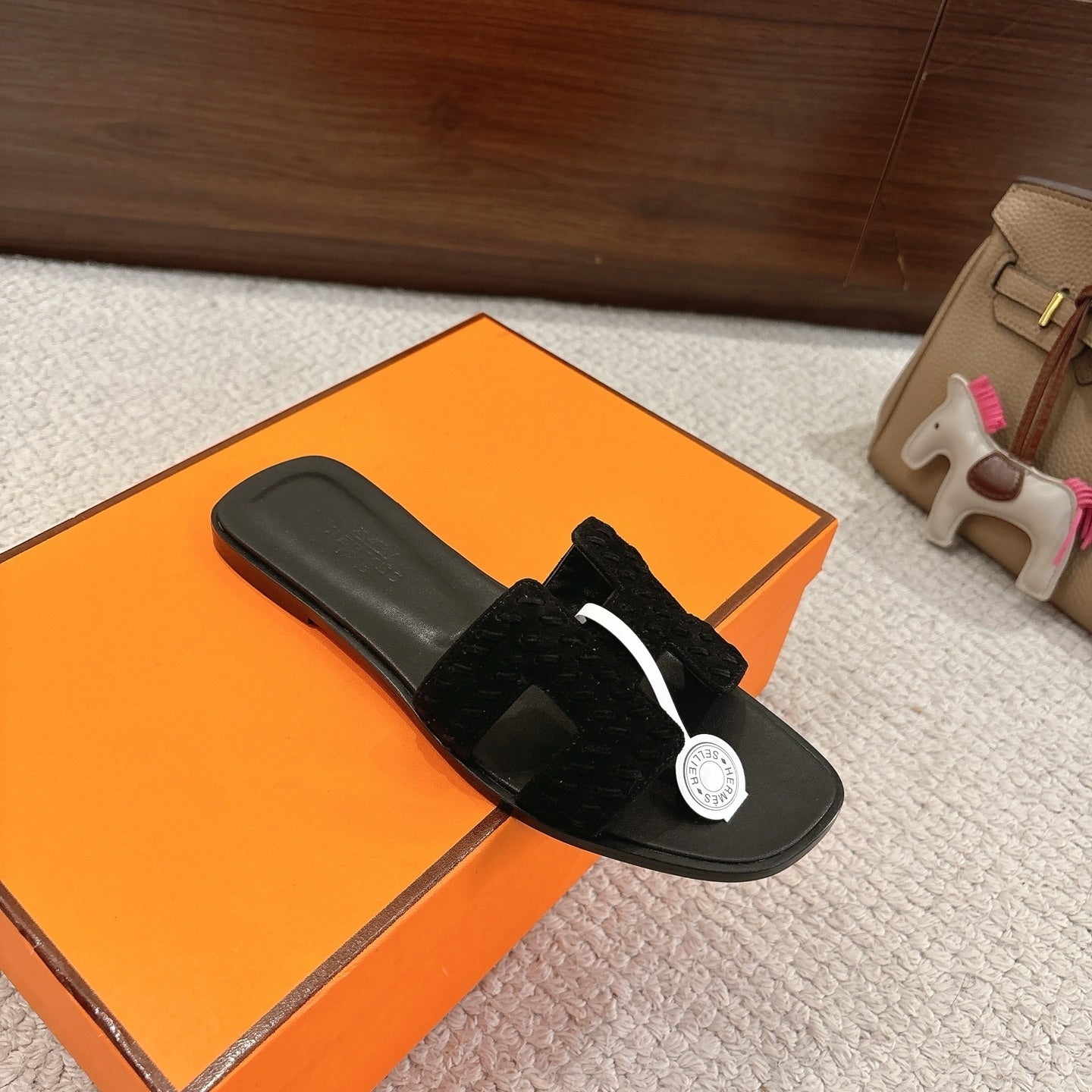 BLACK VELVET SLIDE SANDALS