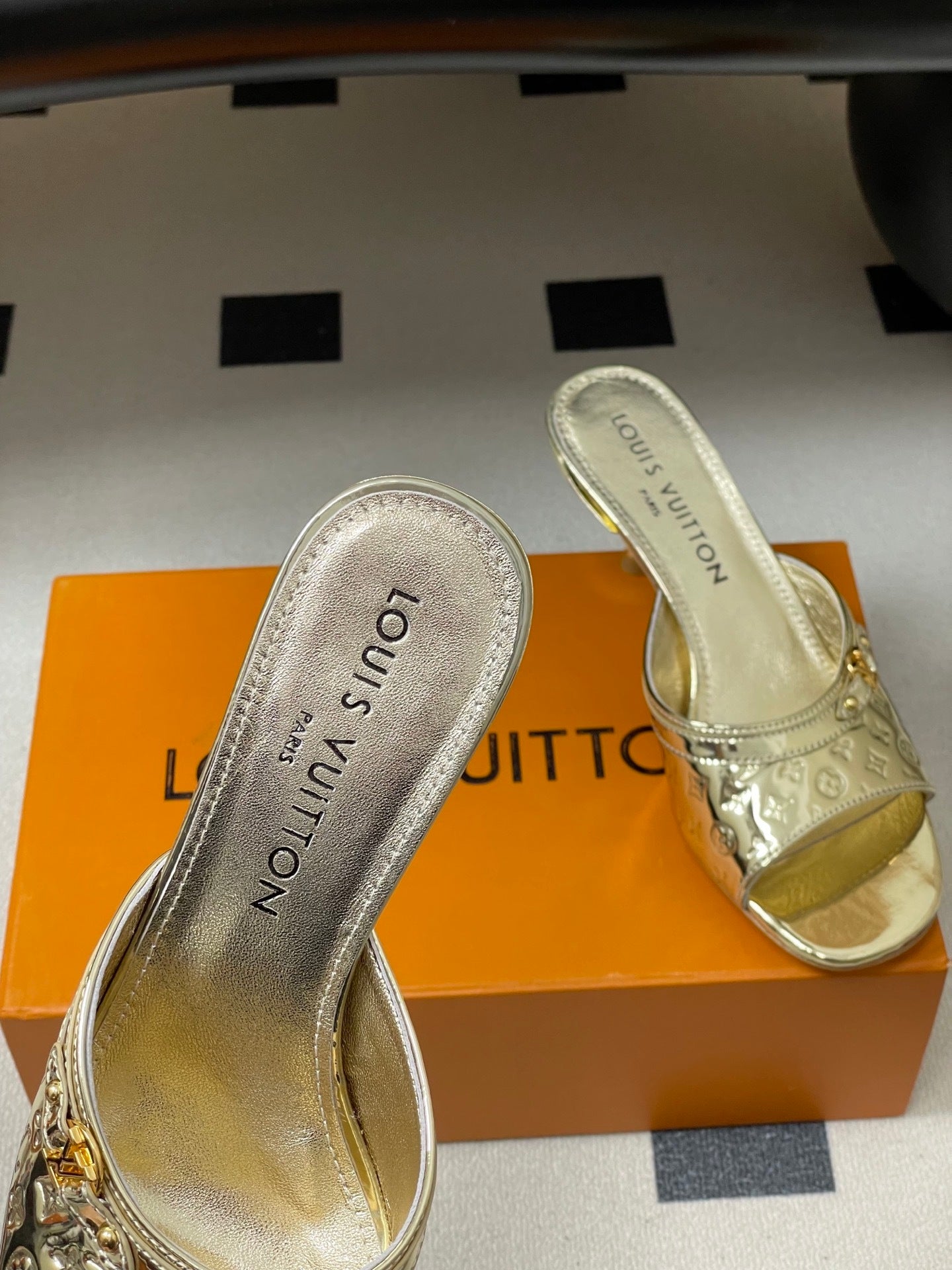 GOLD METALLIC EMBOSSED OPEN-TOE HEELS