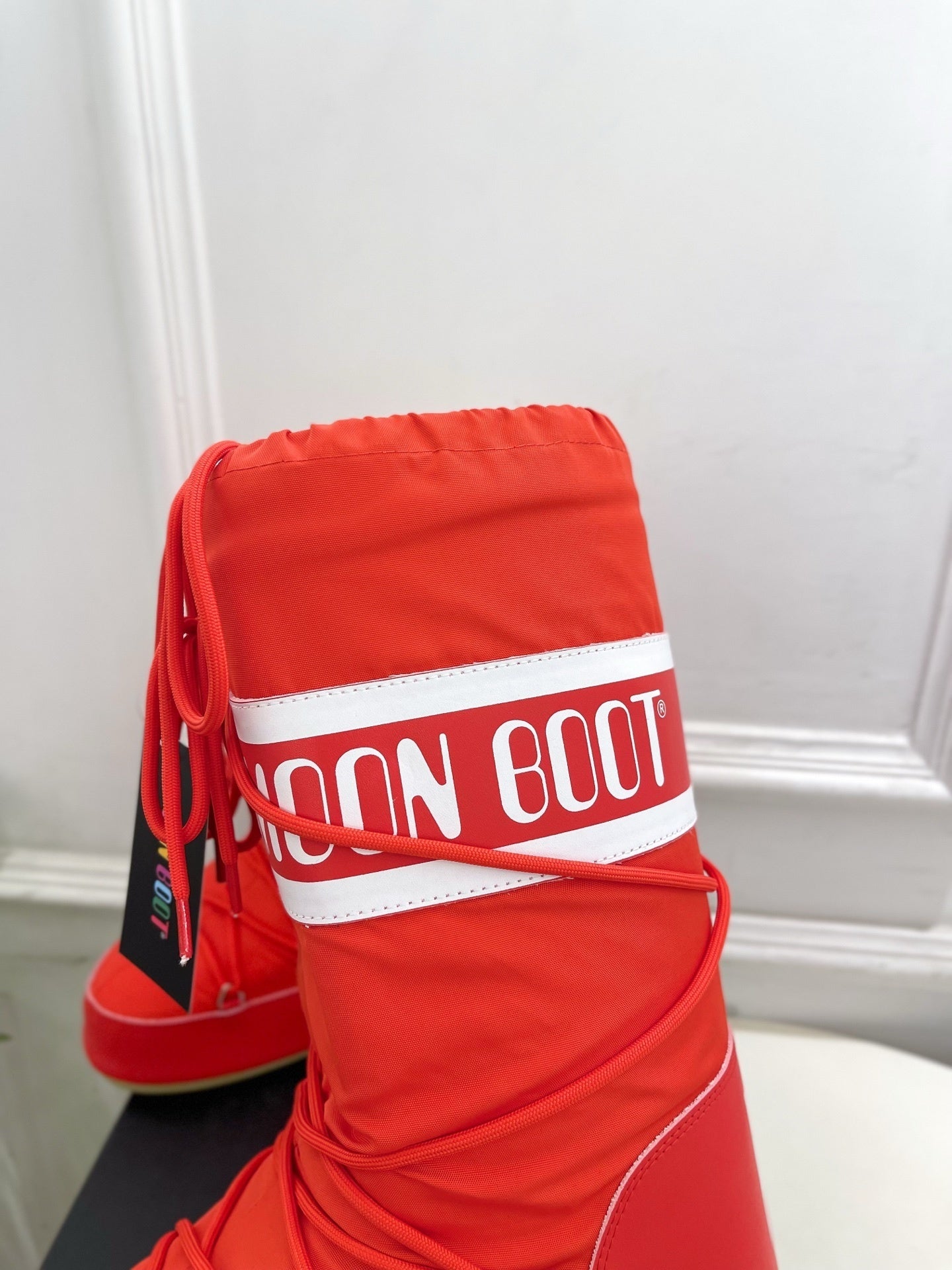 RED PADDED LACE-UP WINTER BOOTS