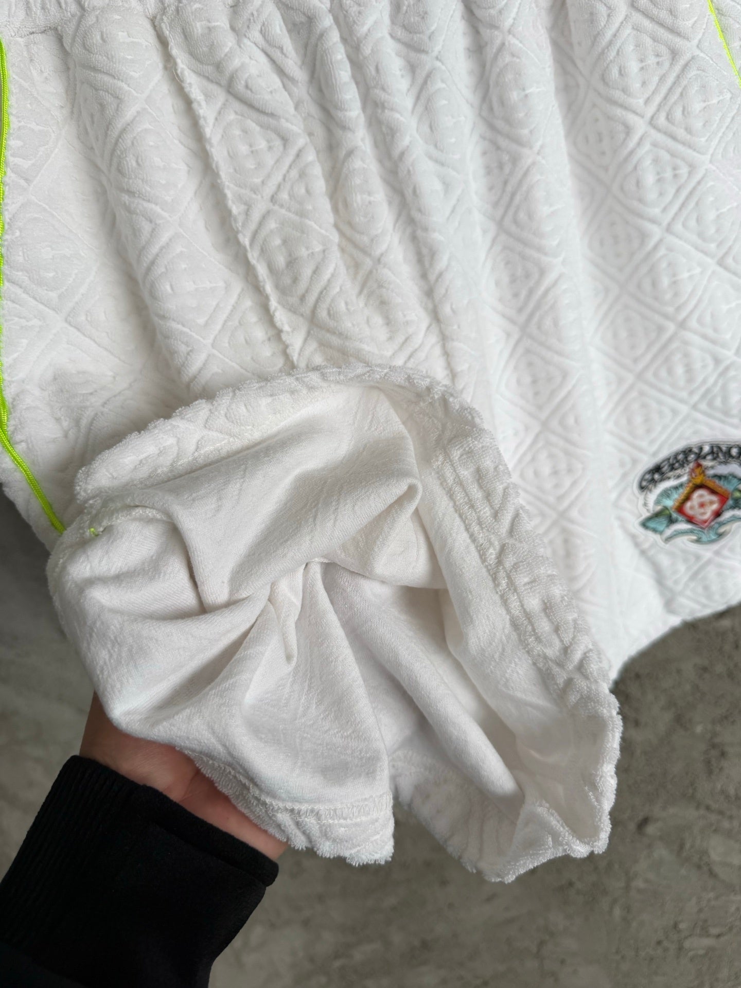 TEXTURED SHORT-SLEEVE SHIRT & SHORTS SET