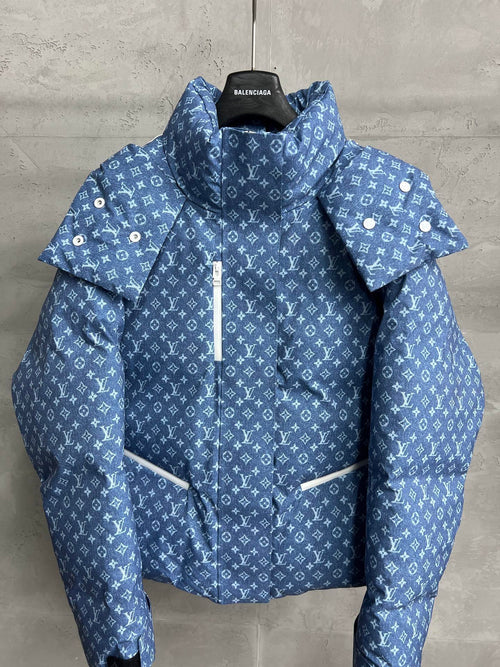 ALL-OVER PATTERN PUFFER JACKET WITH HOOD