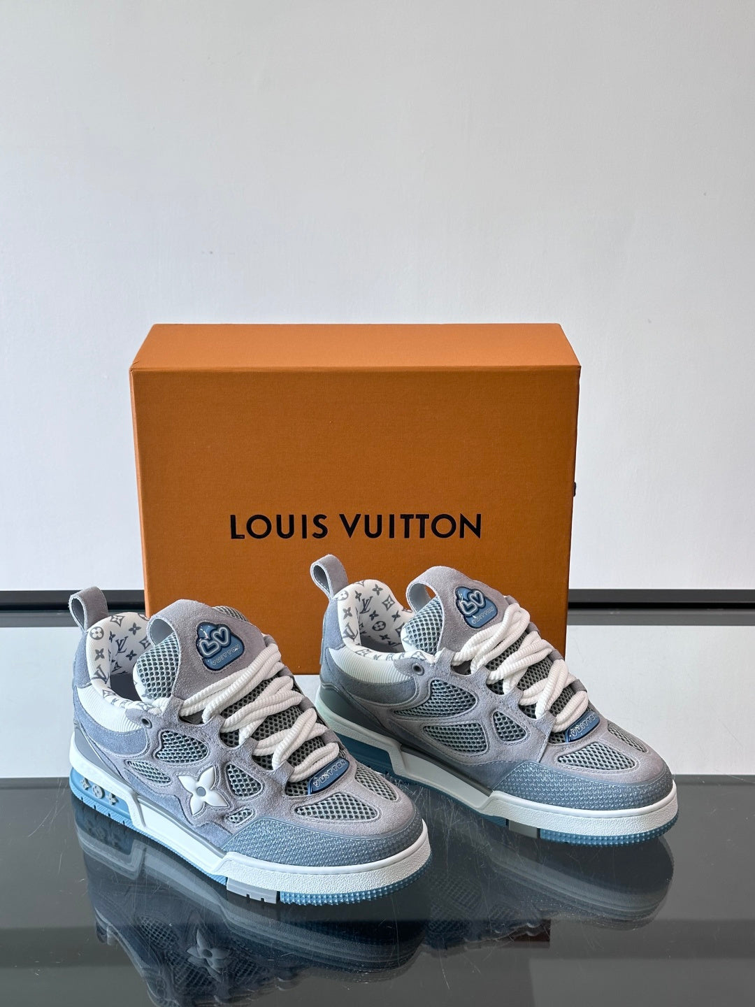 GREY AND BLUE LACE-UP SNEAKERS WITH MESH DETAILING