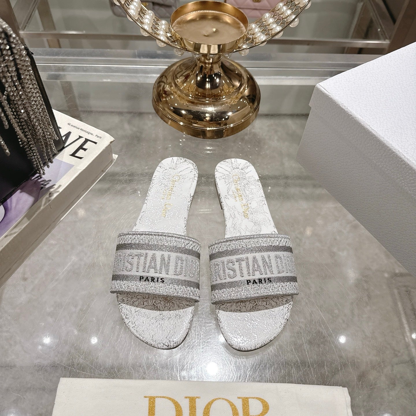 TOILE PRINT LOGO FLAT SLIDES – WHITE/GREY