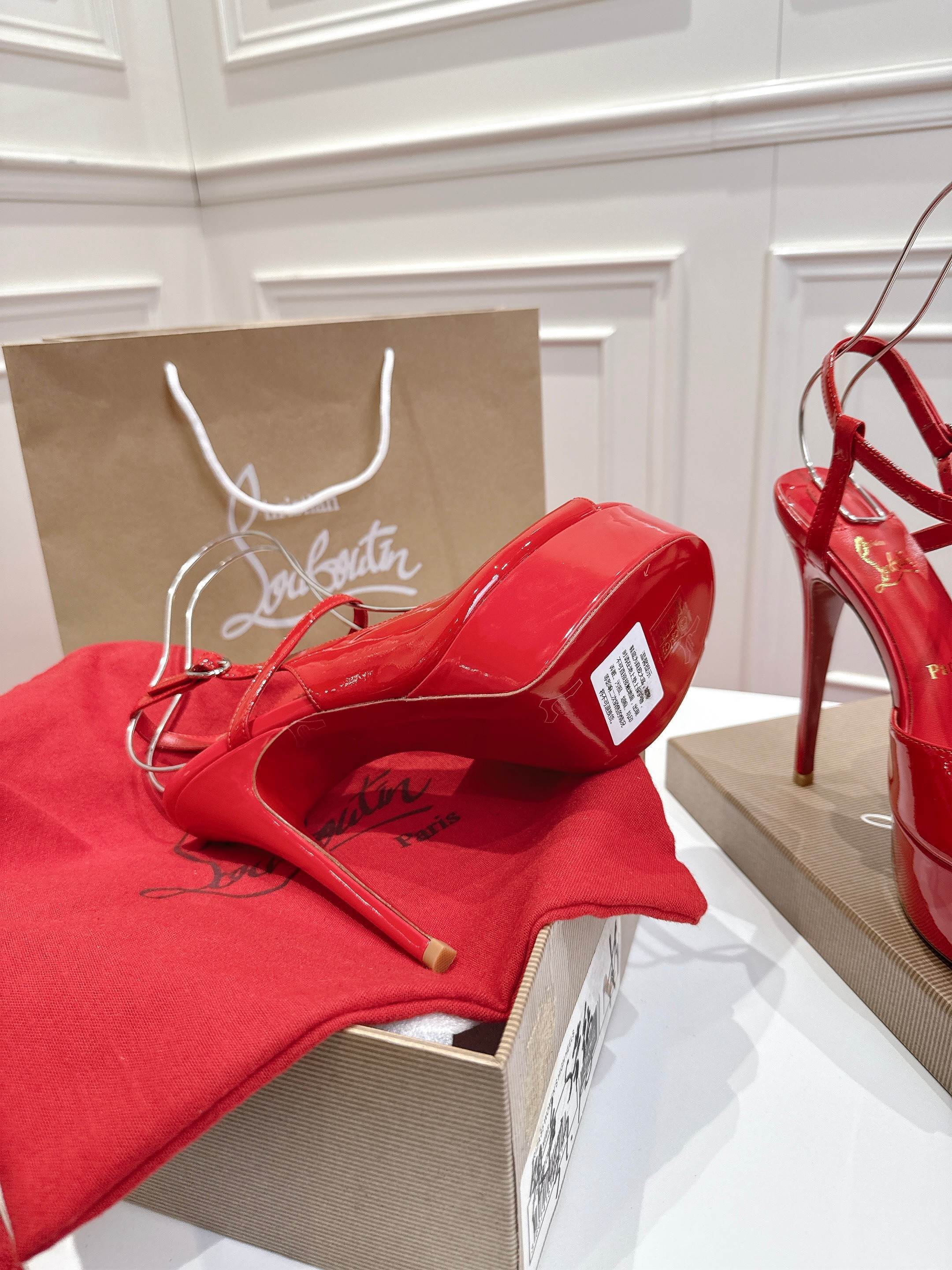 RED PATENT PLATFORM PEEP-TOE ANKLE STRAP HEELS