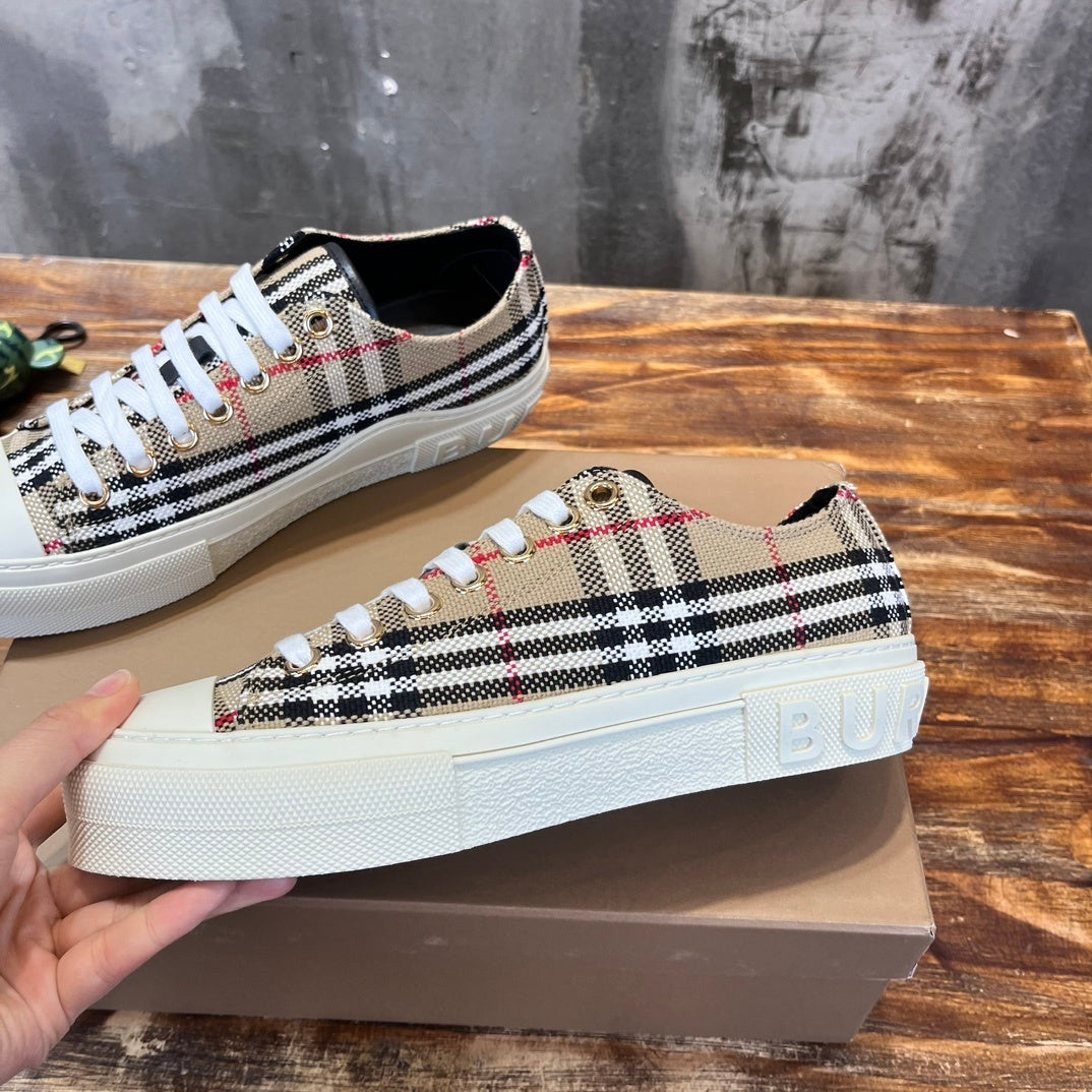 CHECK PRINT PLATFORM LOW-TOP SNEAKERS