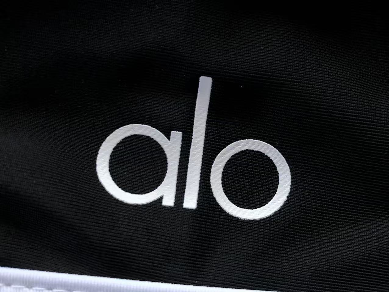 ACTIVEWEAR BRA & LEGGINGS SET