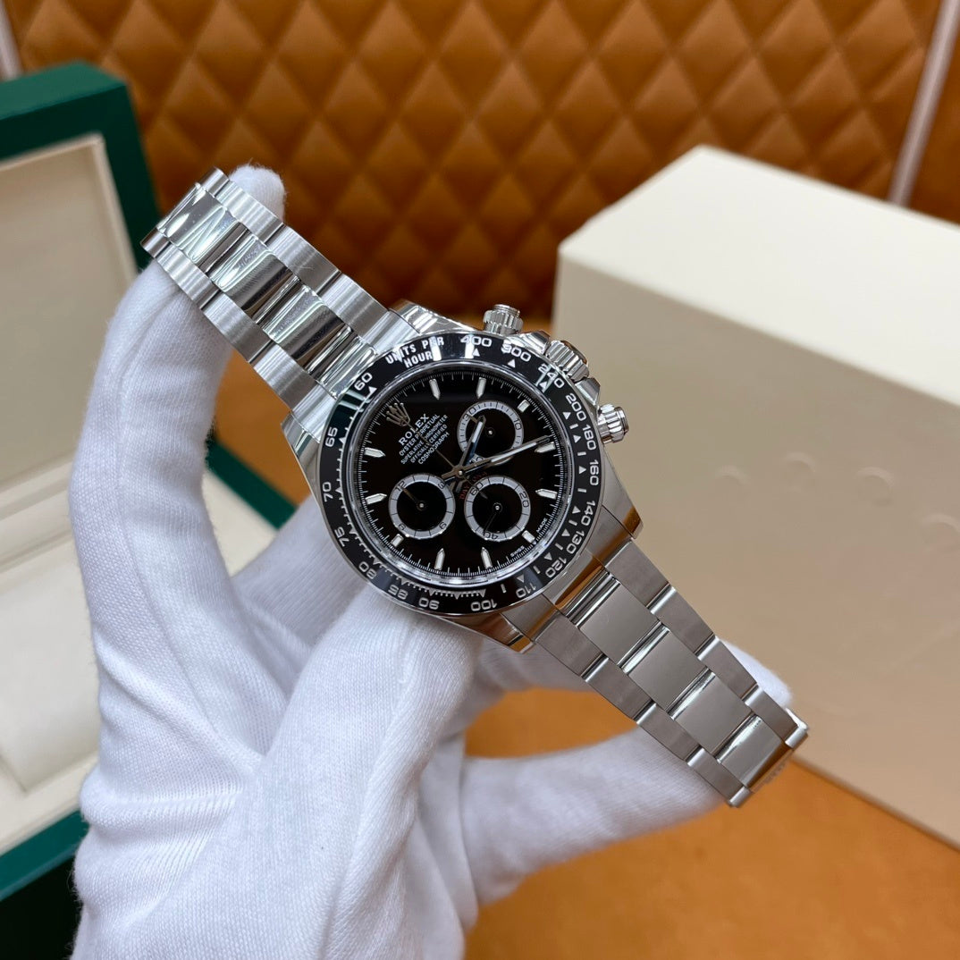 LUXURY CHRONOGRAPH STEEL WATCH