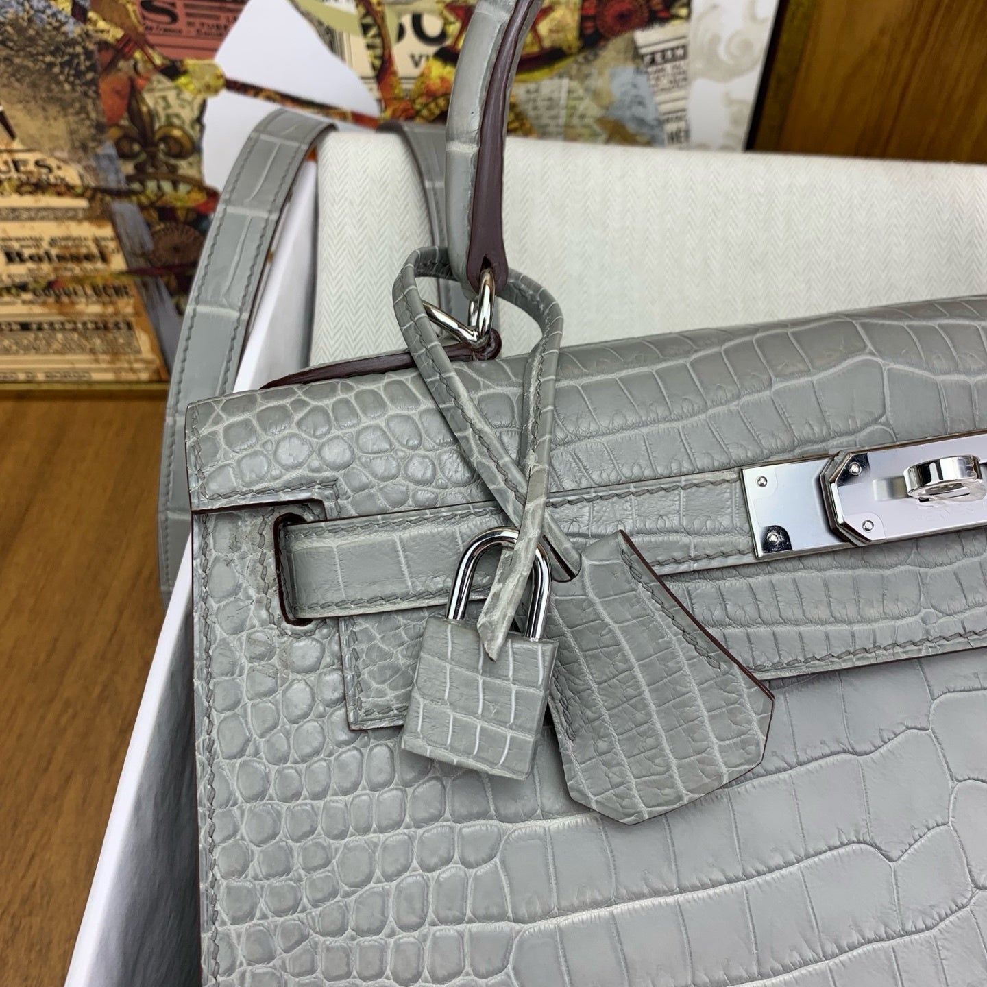 LUXURY GREY CROCODILE EMBOSSED LEATHER TOP HANDLE BAG