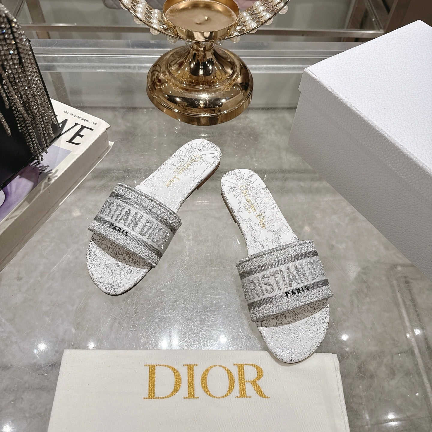 TOILE PRINT LOGO FLAT SLIDES – WHITE/GREY