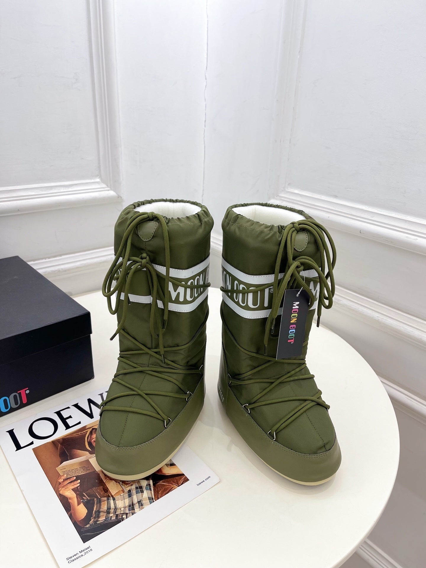 OLIVE PADDED LACE-UP WINTER BOOTS