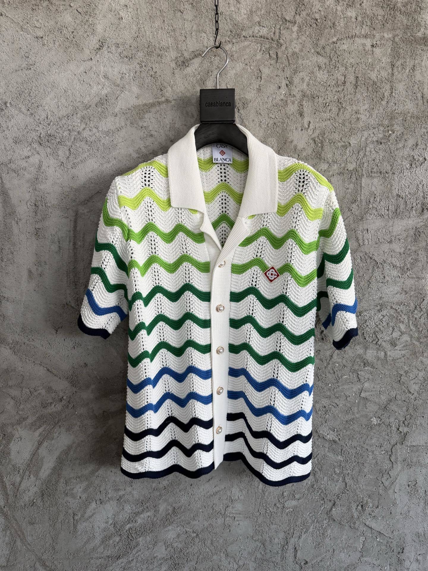 WAVE KNIT SHORT-SLEEVE SHIRT & SHORTS SET