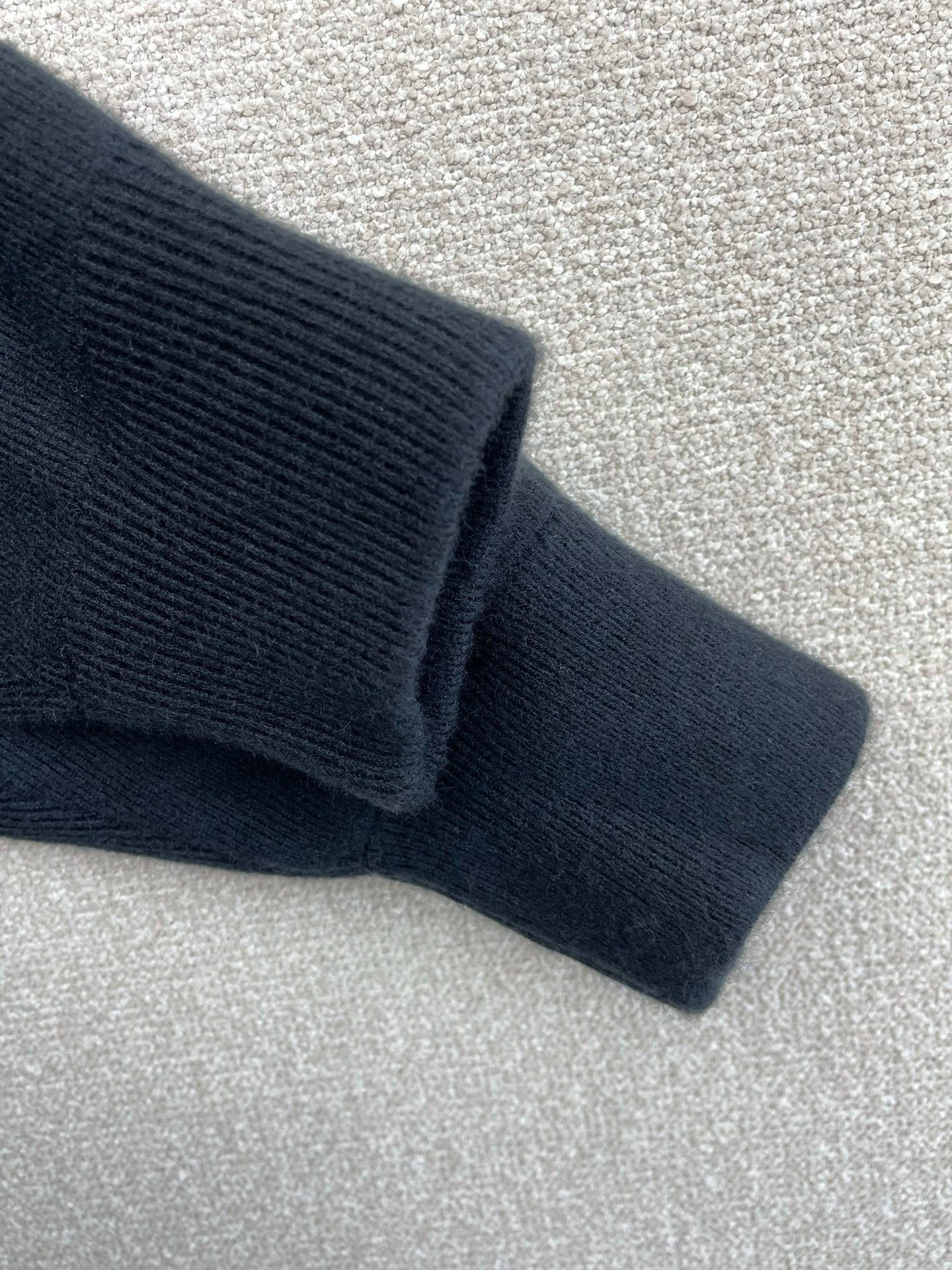 TEXTURED ZIP-UP BOMBER JACKET