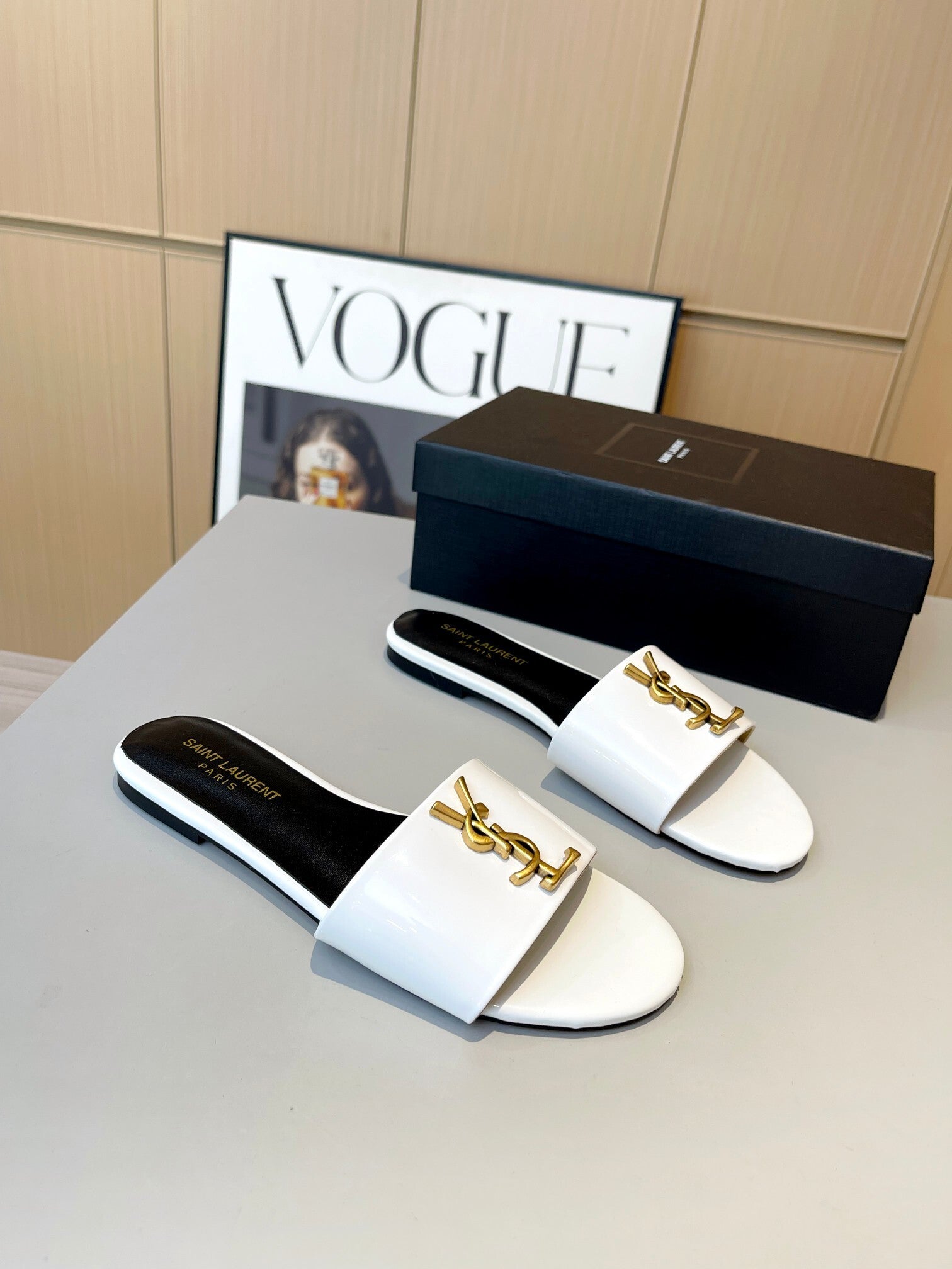 WHITE PATENT SLIDE SANDALS