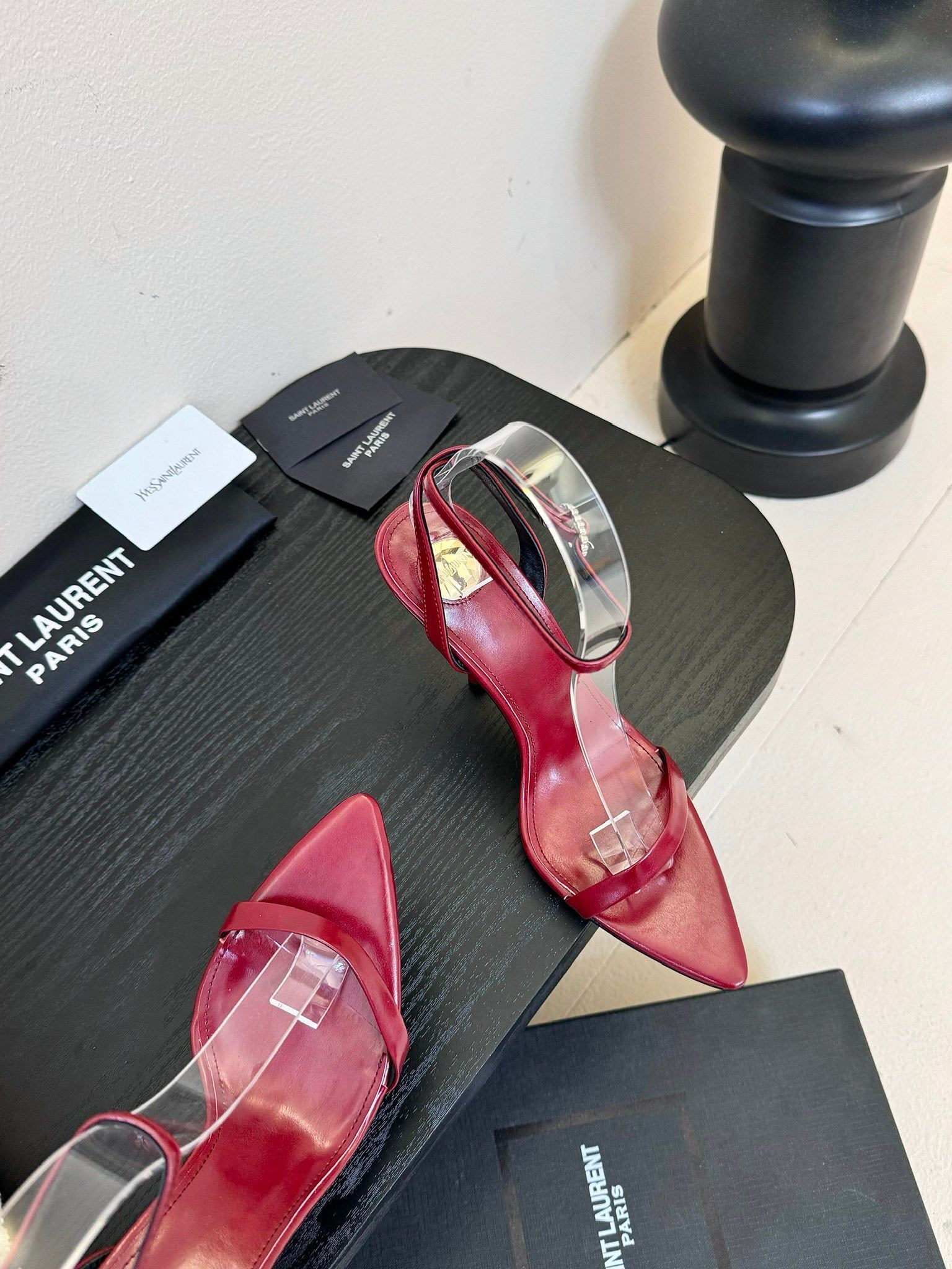 MINIMAL STRAP HIGH HEEL SANDALS