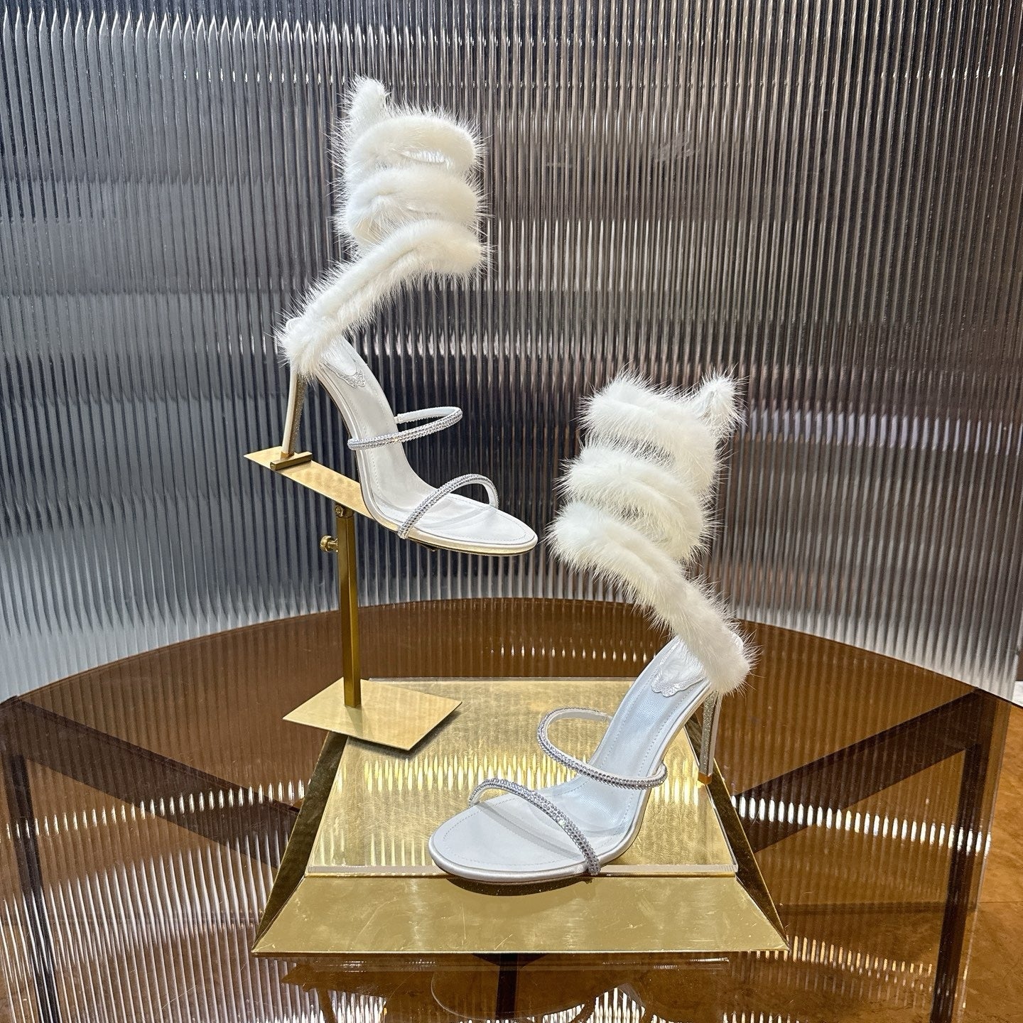 IVORY FUR SPIRAL HEELS