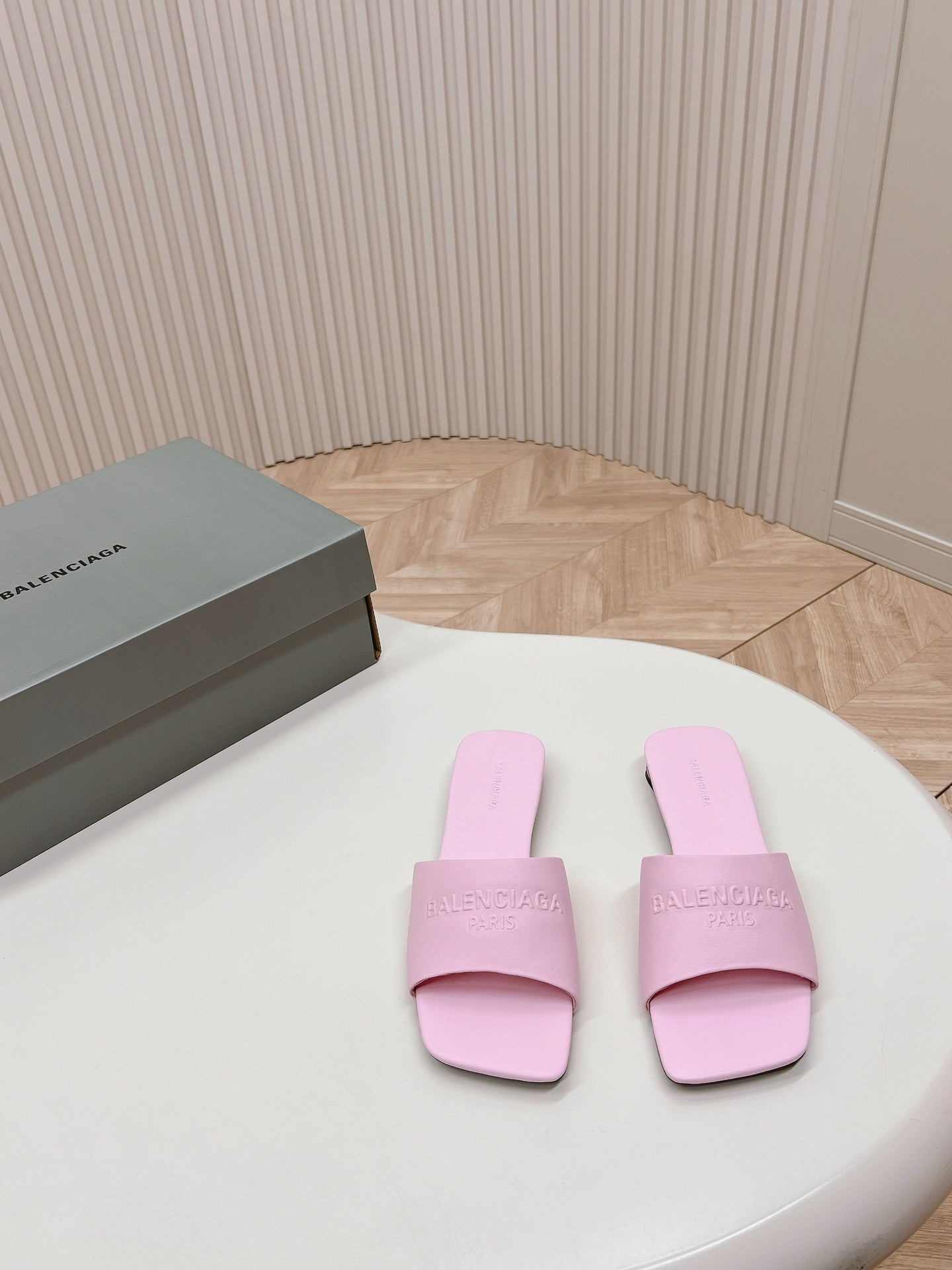PINK MINIMAL FLAT MULES
