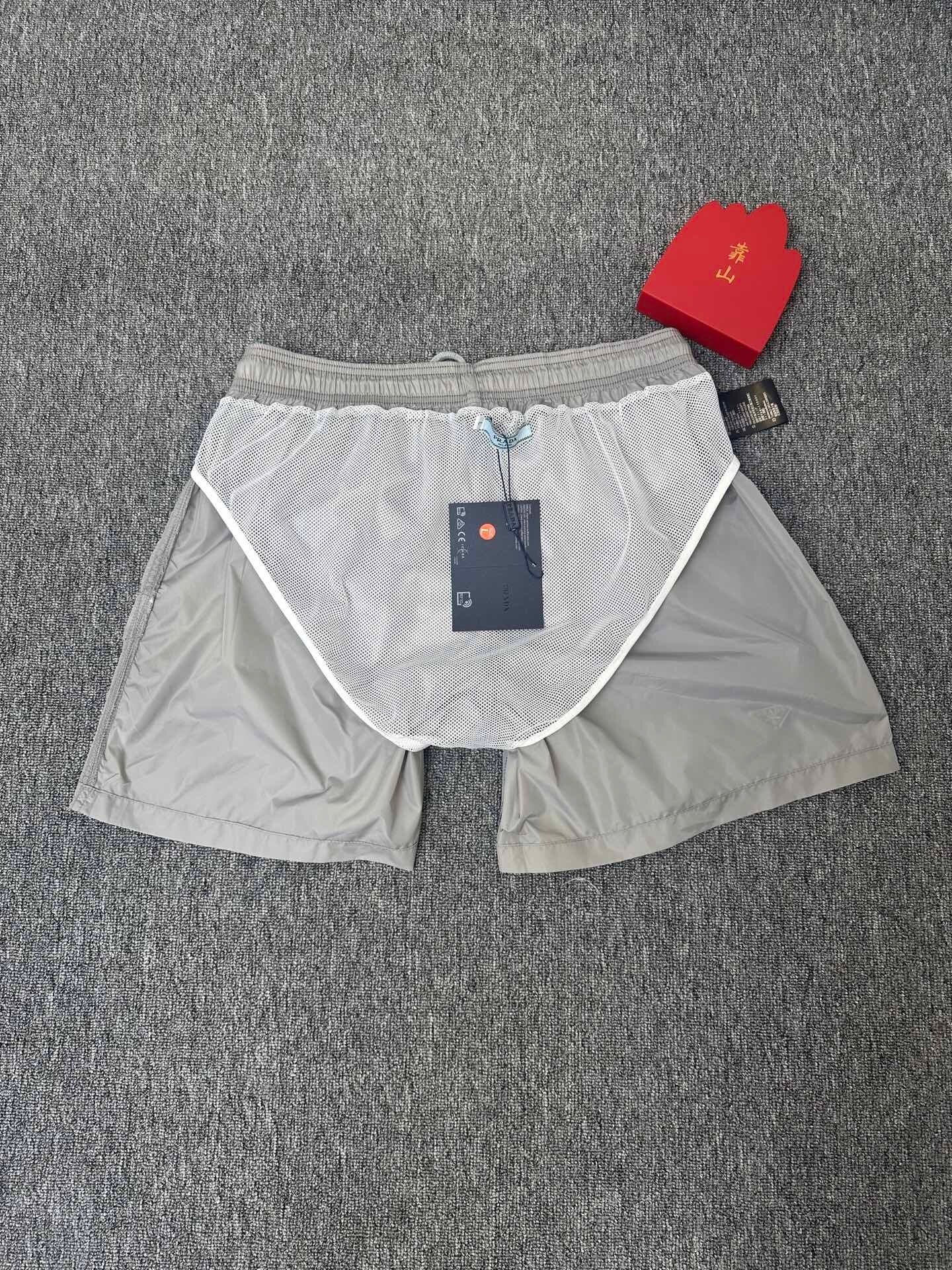 MINIMAL SWIM SHORTS – LIGHT GREY