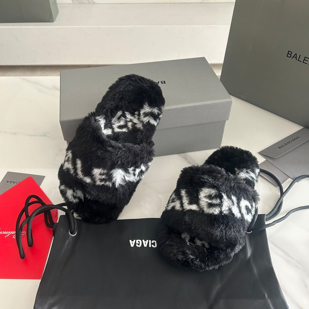 BLACK FAUX FUR LOGO SLIDE SANDALS