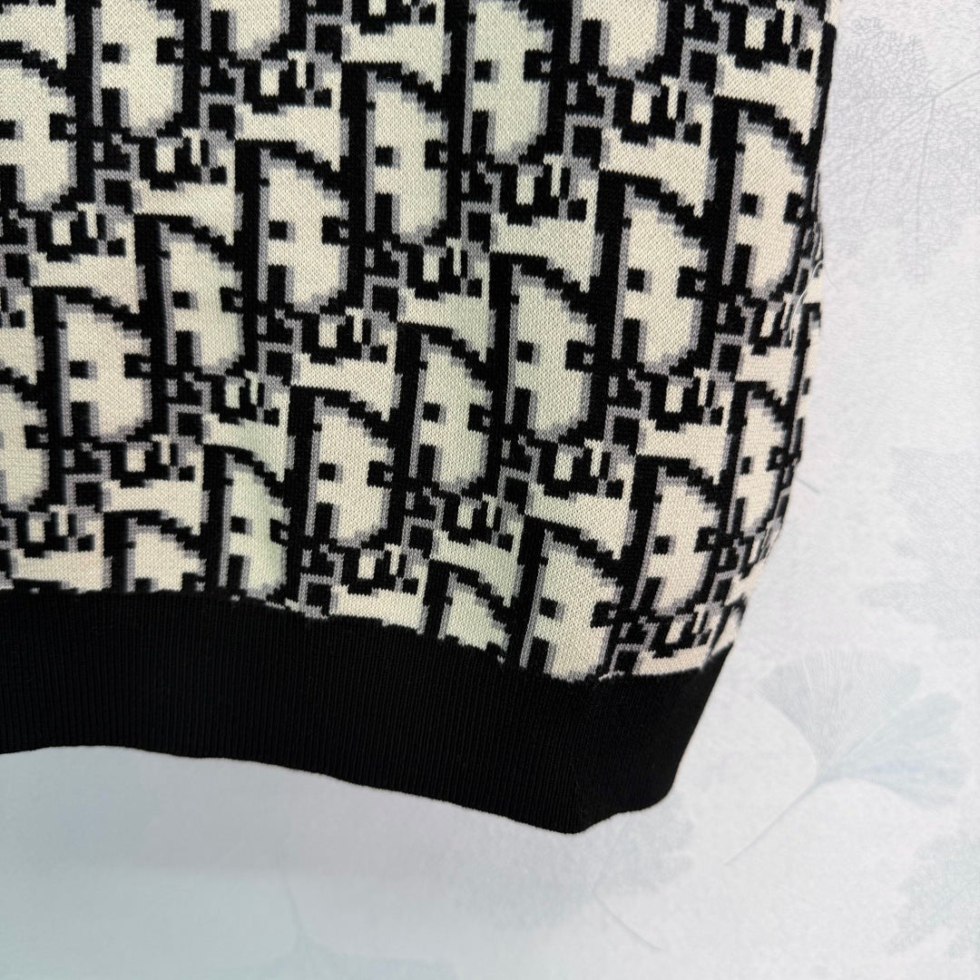 BLACK & WHITE MONOGRAM KNIT POLO TOP