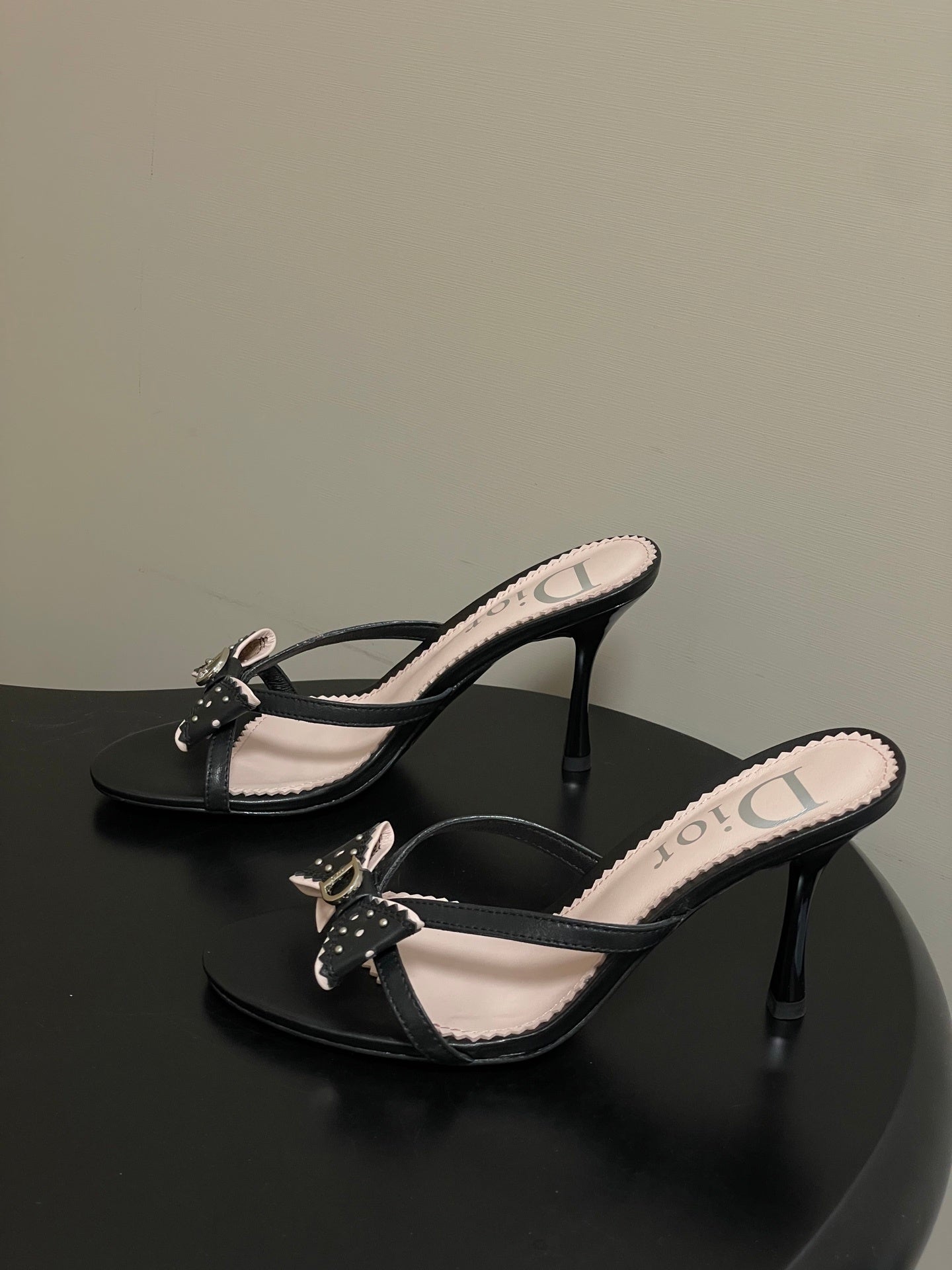 BLACK BOW DETAIL STRAP STILETTO SANDALS