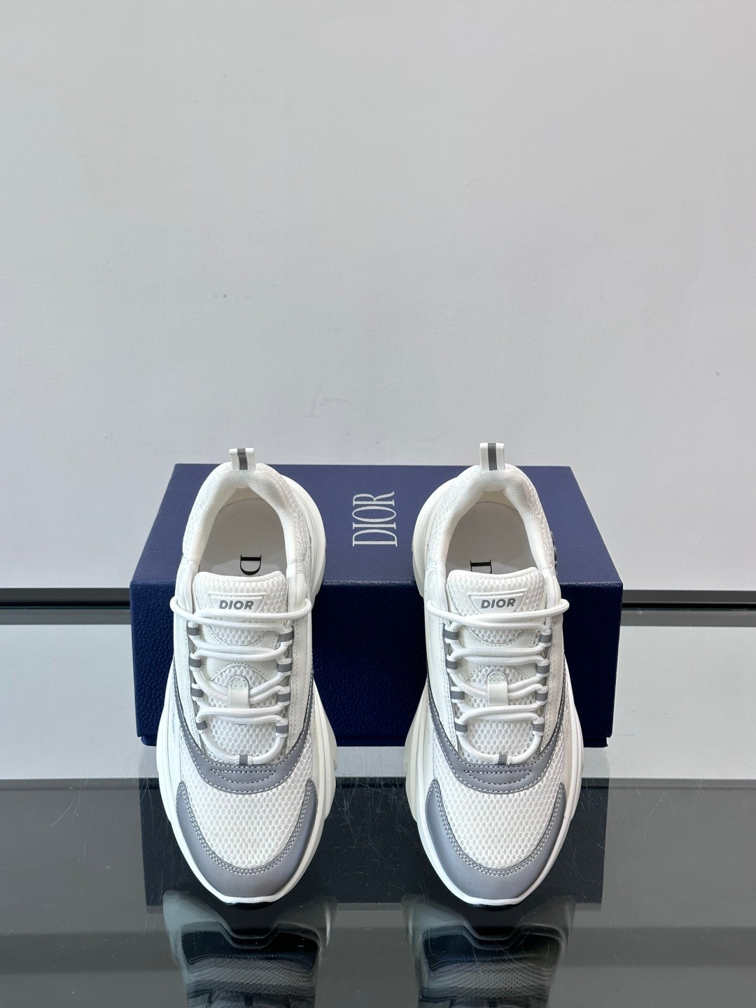 WHITE & GREY DESIGNER CHUNKY RUNNER SNEAKERS