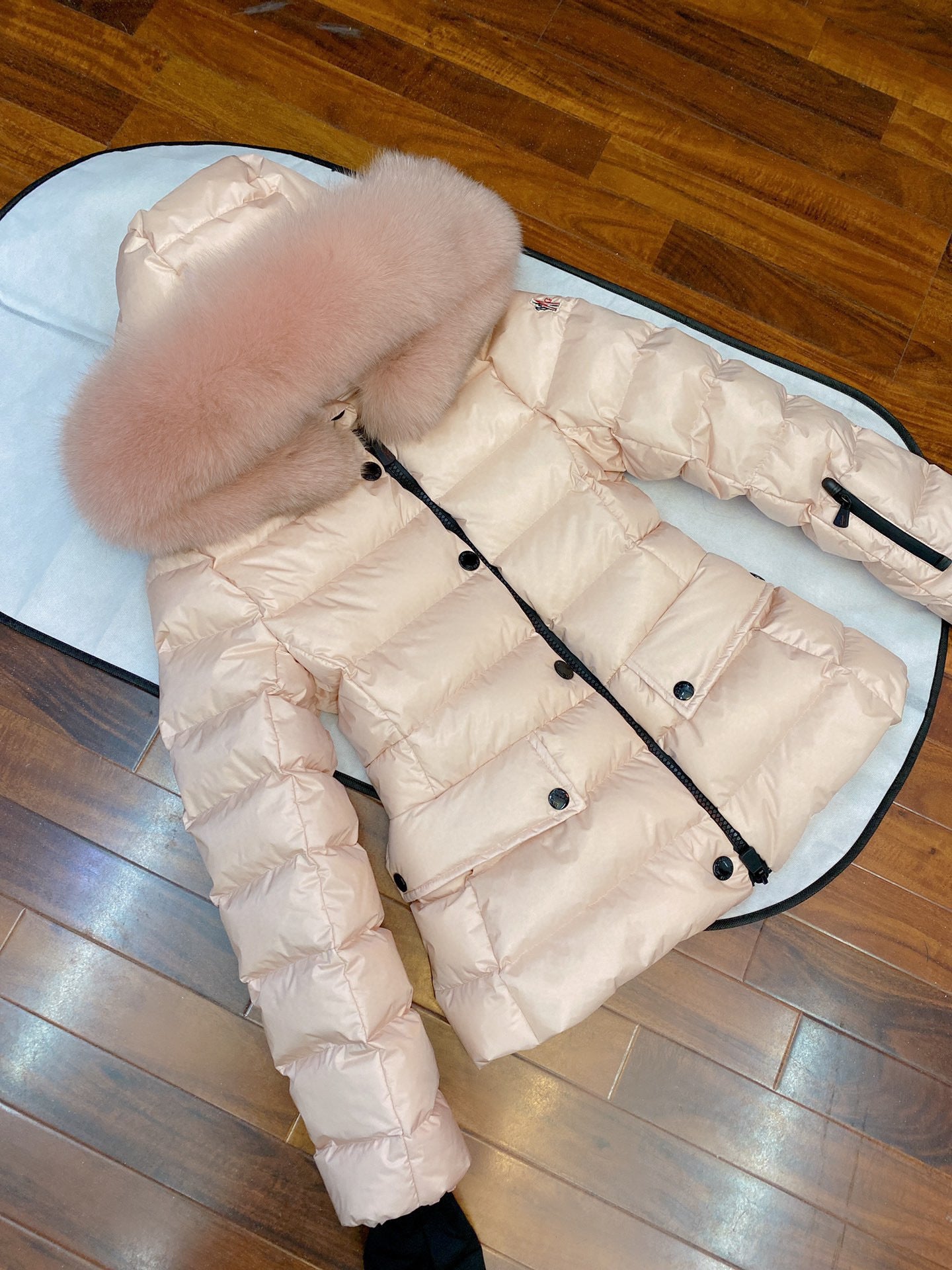 WOMEN’S FUR-TRIM HOODED PADDED WINTER JACKET