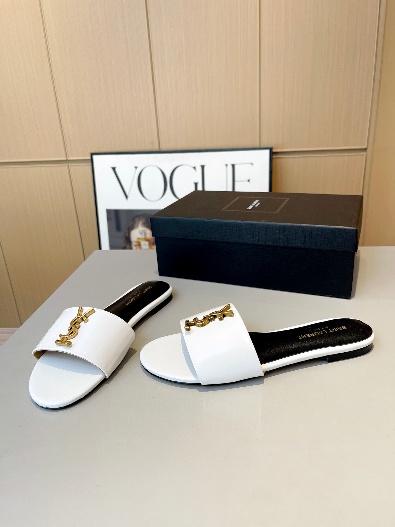 WHITE PATENT SLIDE SANDALS