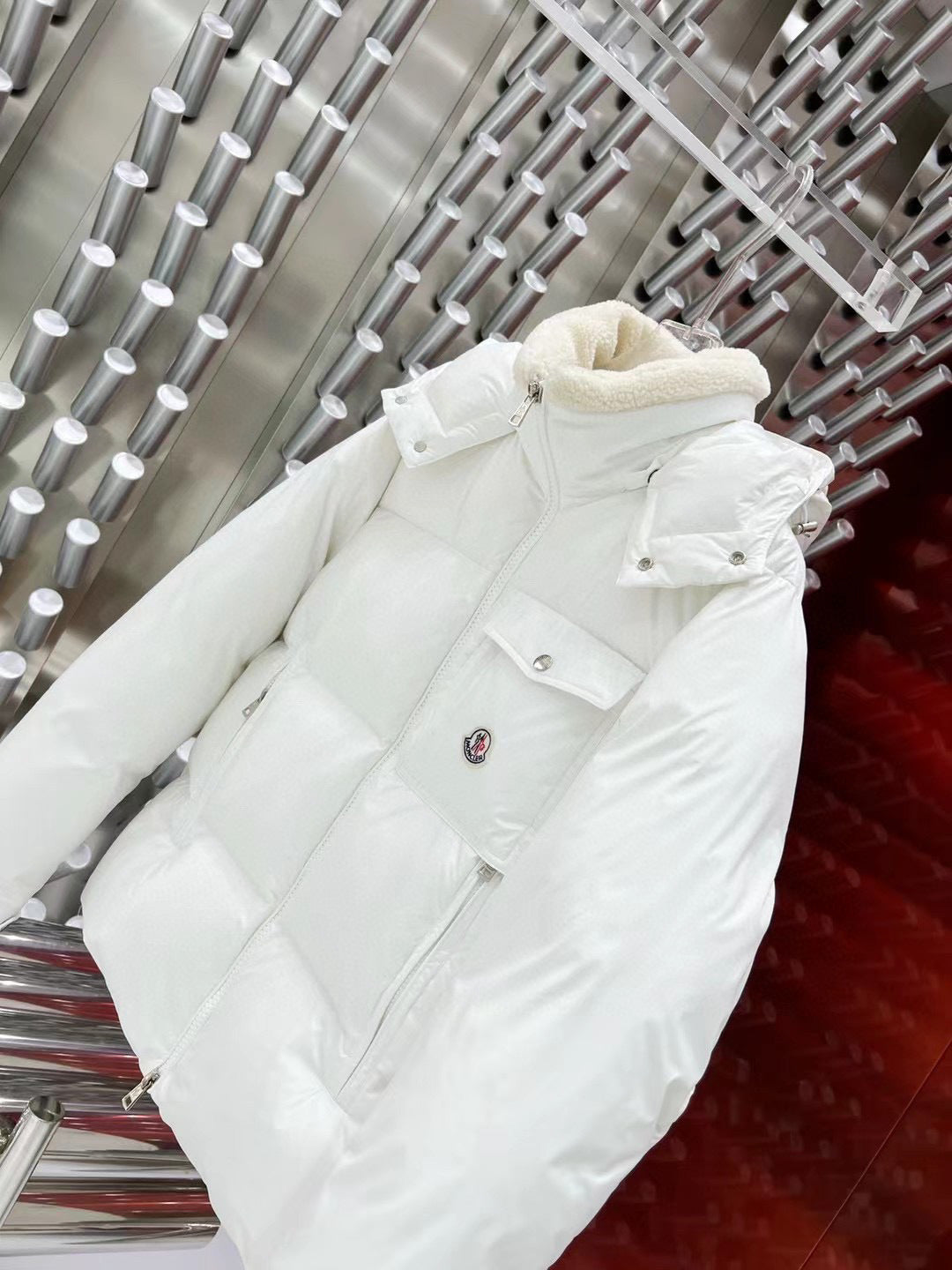 WHITE PADDED HOODED WINTER JACKET