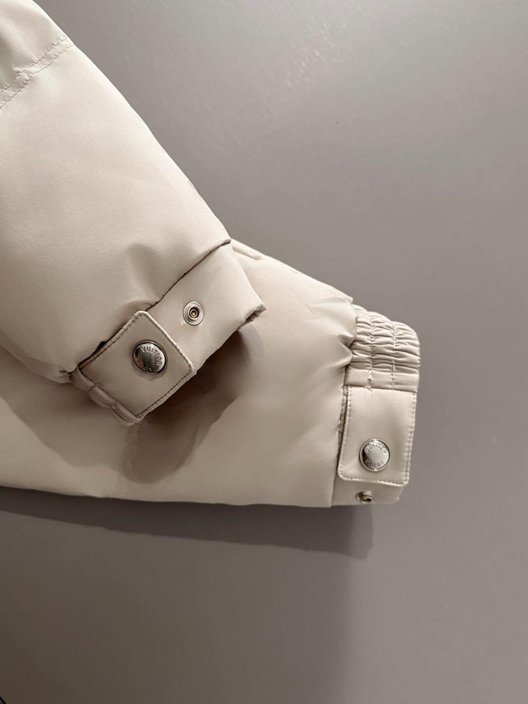 CREAM PADDED PUFFER JACKET WITH HOOD