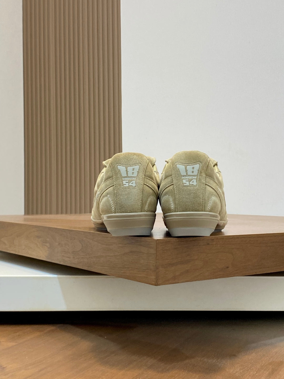 BEIGE SUEDE SNEAKERS