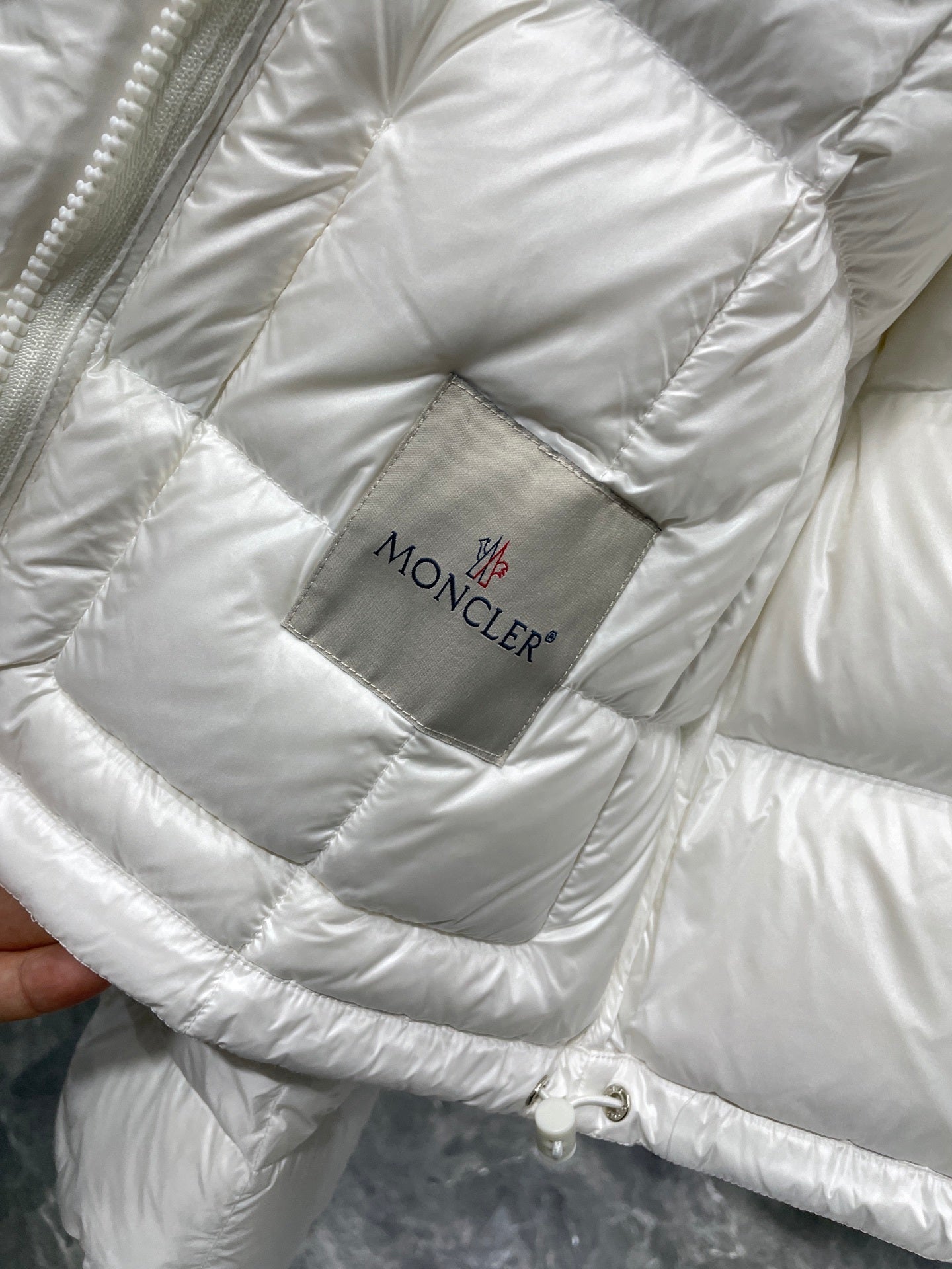 QUILTED HIGH-NECK PUFFER DOWN JACKET