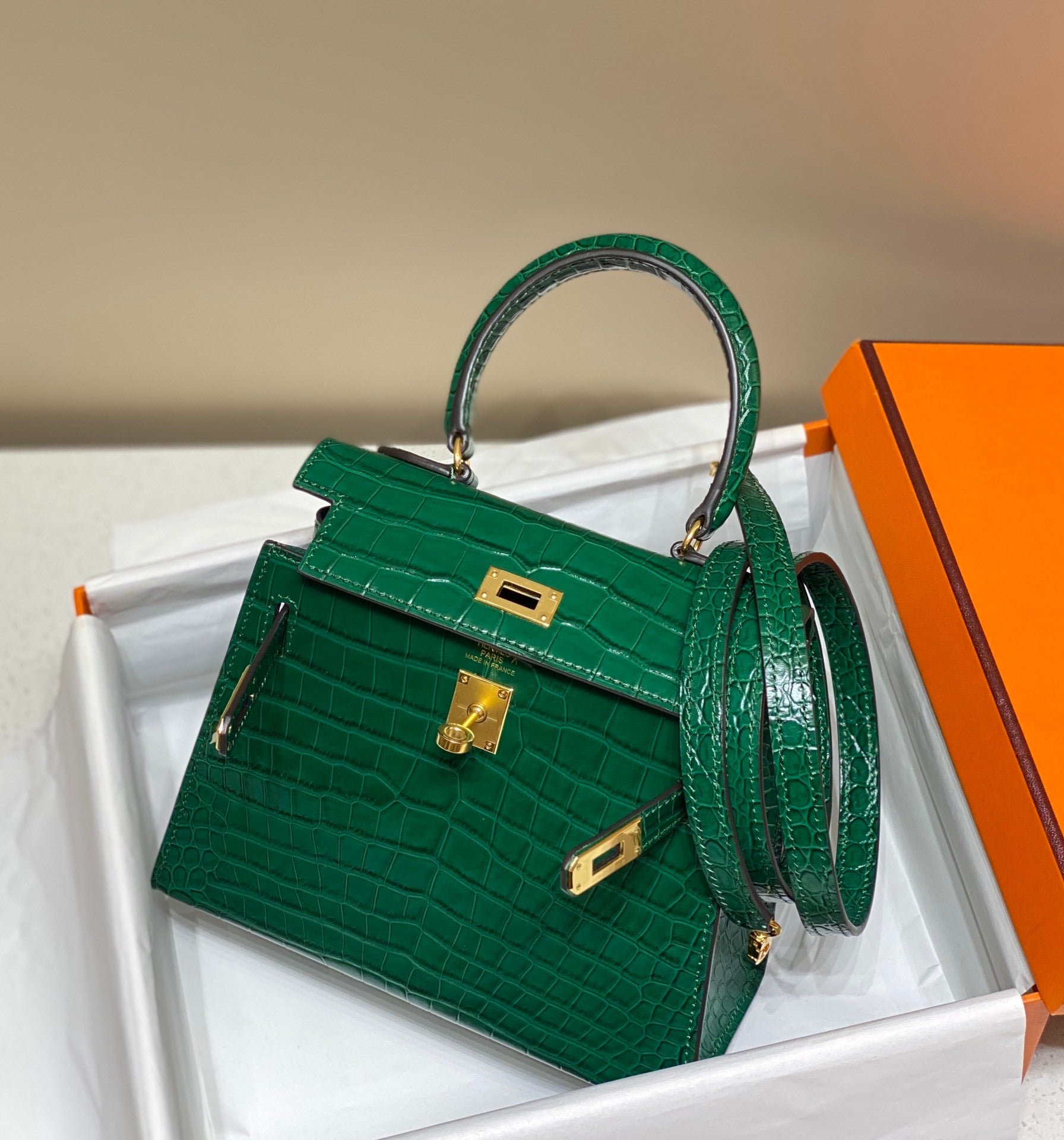 LUXURY EMERALD GREEN CROCODILE EMBOSSED MINI TOP HANDLE HANDBAG WITH GOLD HARDWARE