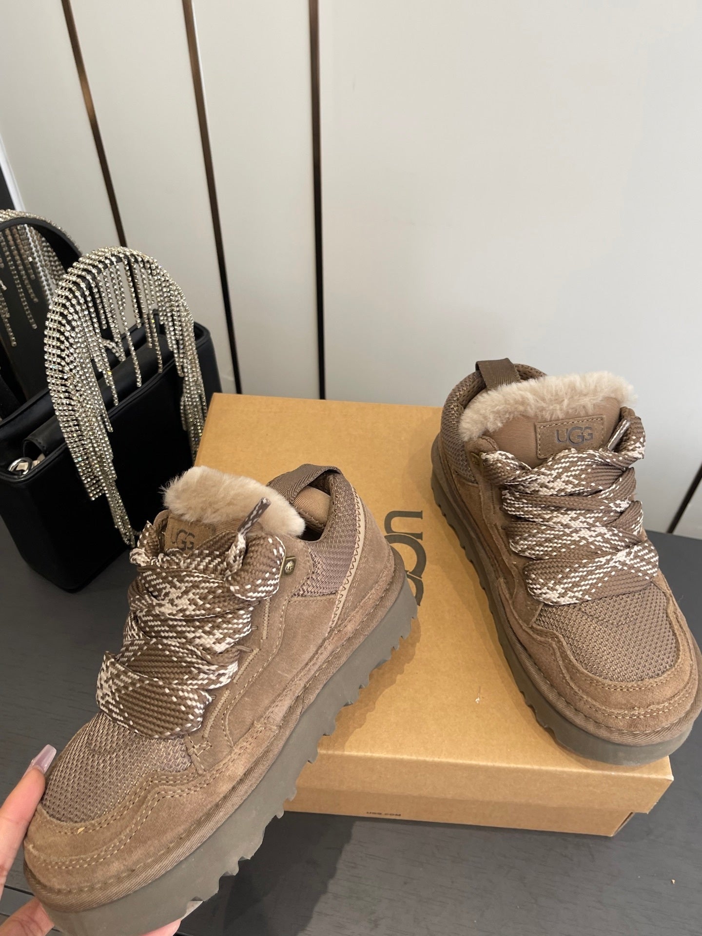 URBAN PLATFORM SNEAKERS