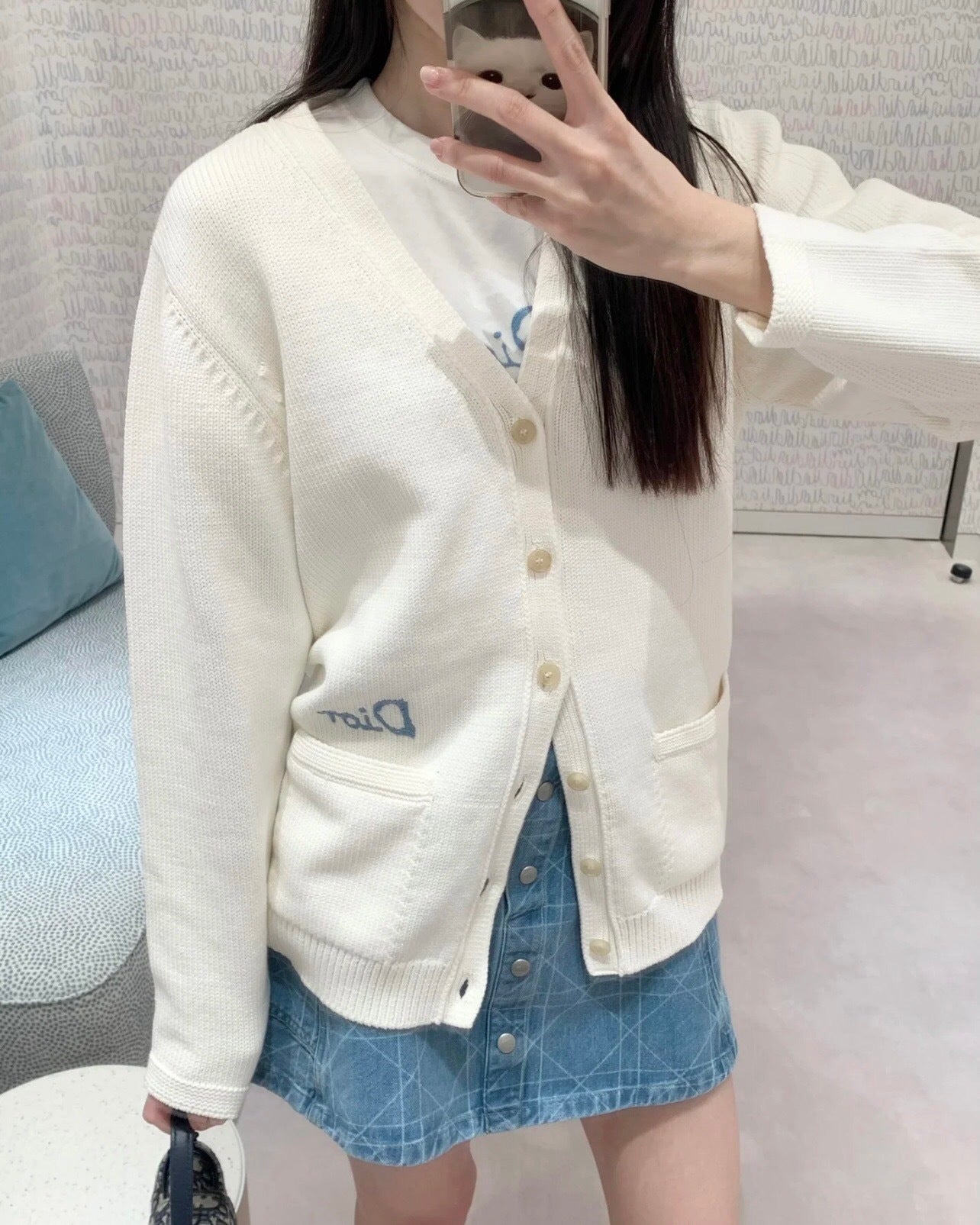 SCRIPT BACK PRINT KNIT SWEATER