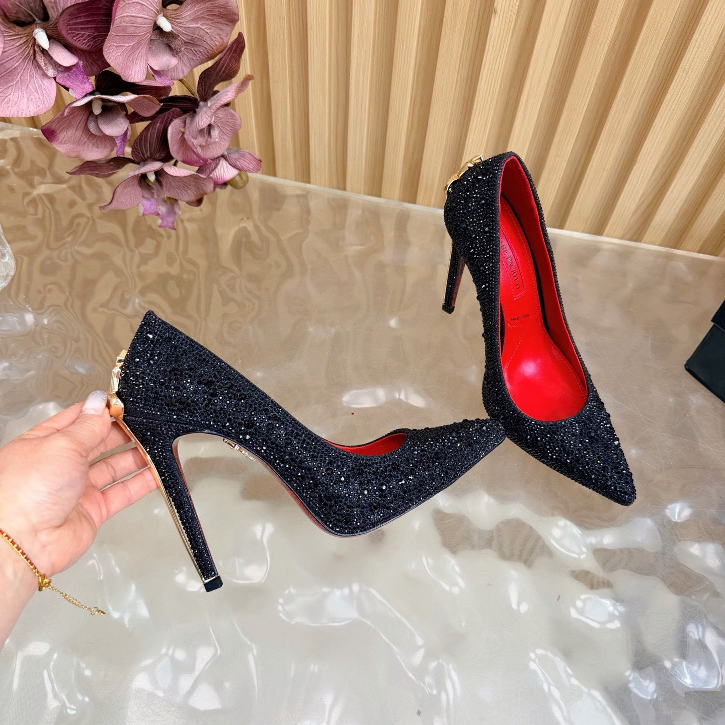 CRYSTAL EMBELLISHED STILETTO PUMPS – BLACK GLAM EDITION
