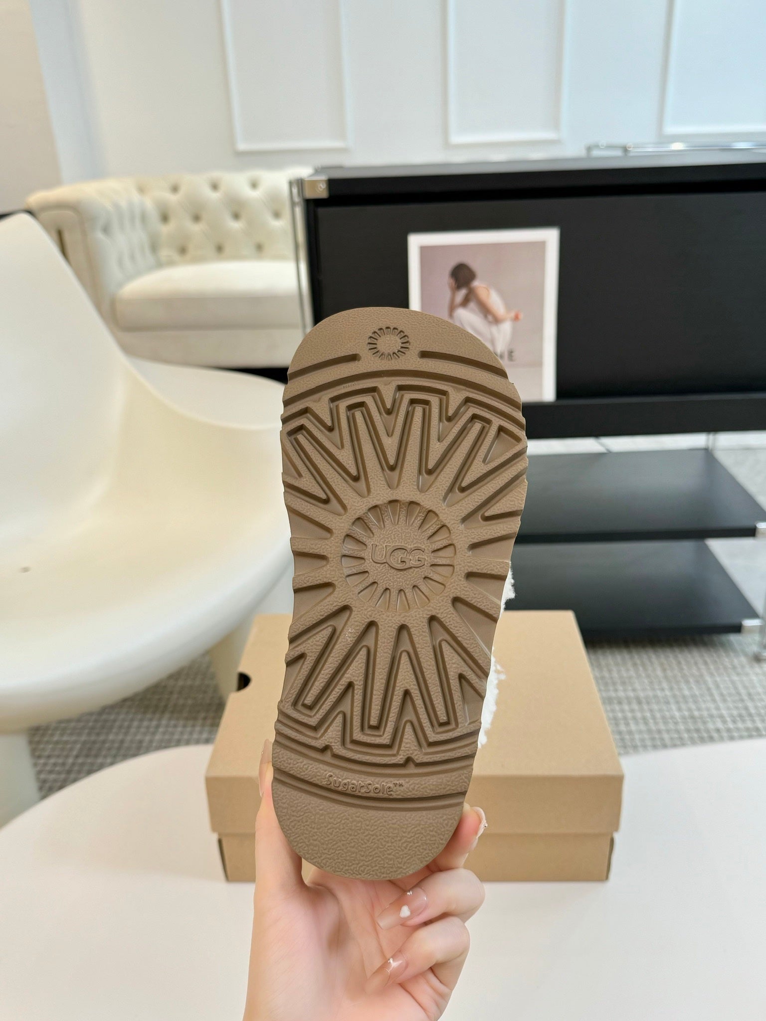 PLATFORM SLIPPERS WITH COZY SHEARLING