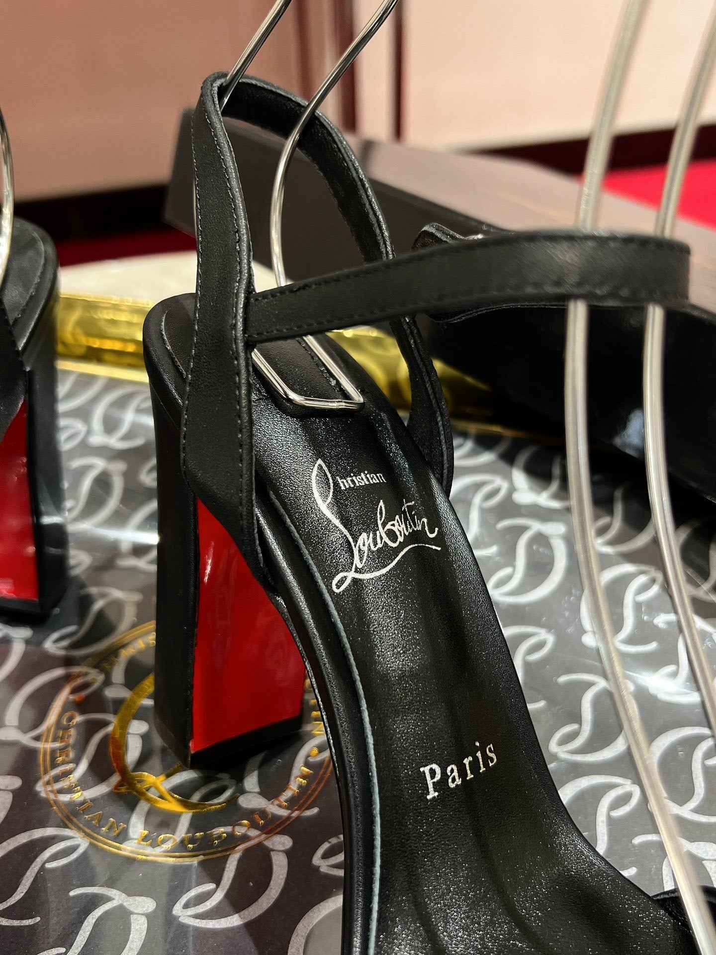 BLACK STRAPPY HEELS WITH CRYSTAL DETAIL