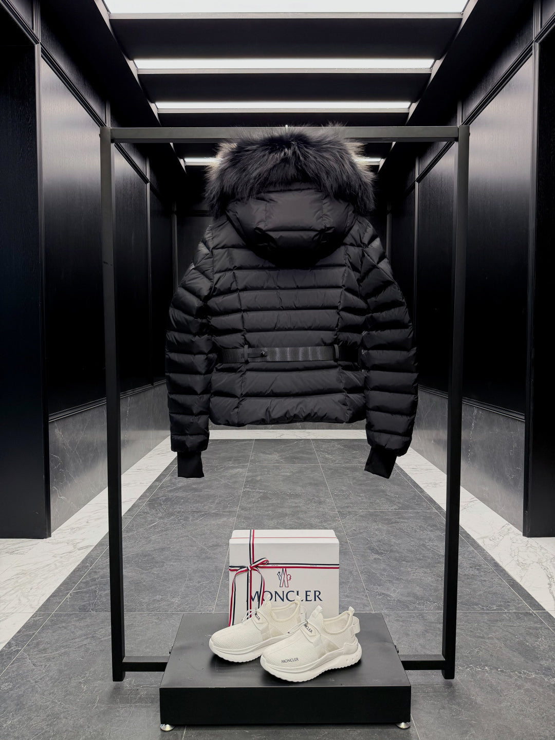 FUR HOODED BELTED PUFFER DOWN JACKET