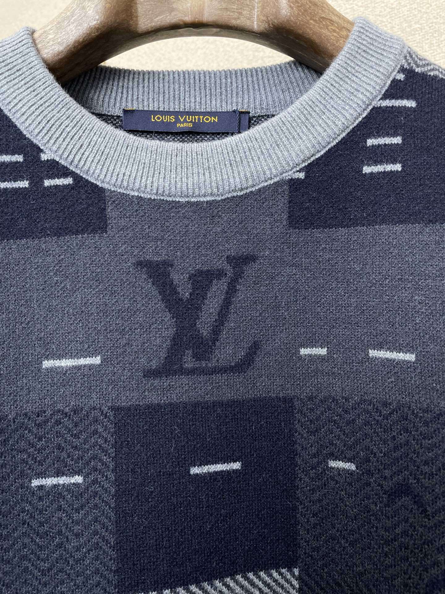 PATCHWORK KNIT CREWNECK SWEATER