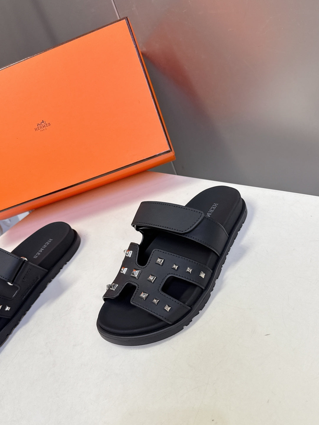 BLACK STUDDED SLIDE SANDALS