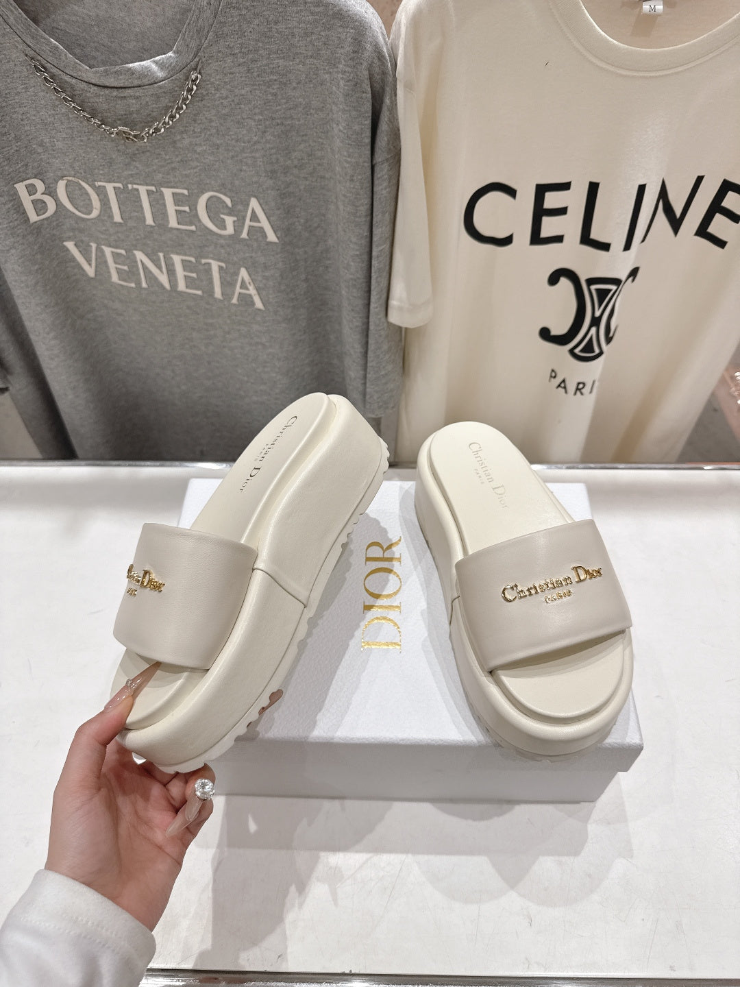 CREAM PLATFORM LOGO SLIDE SANDALS