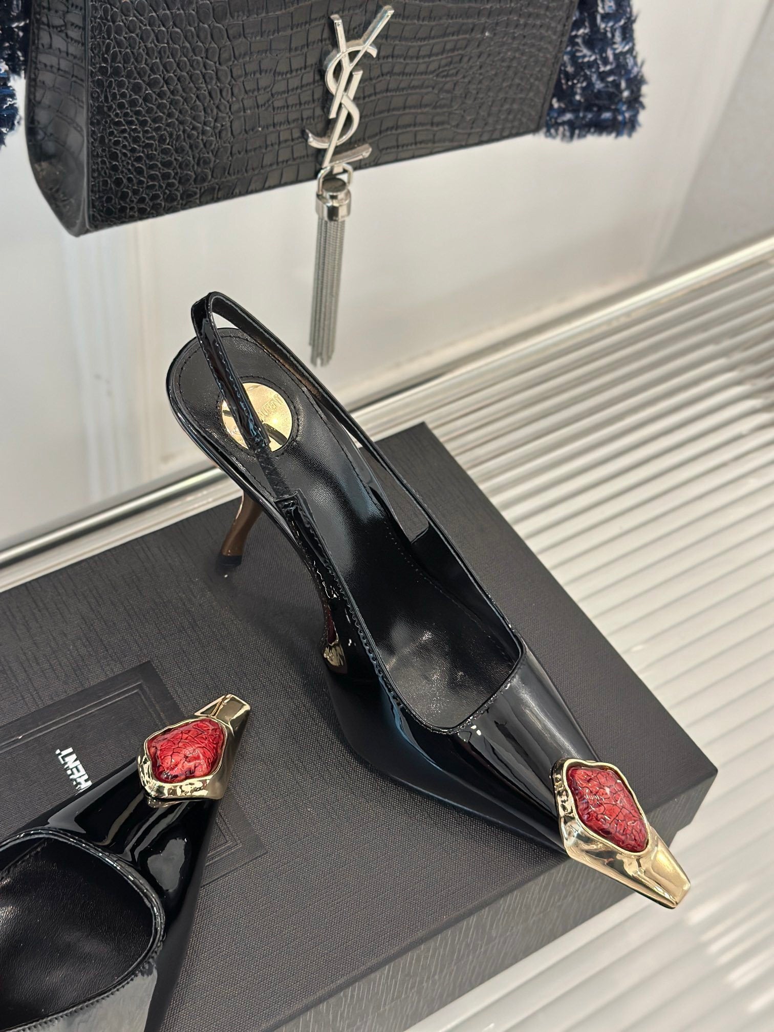 PATENT SLINGBACK HEEL PUMPS
