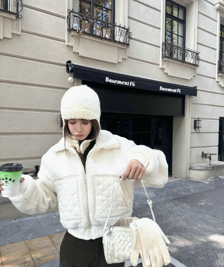 CHAQUETA DE PELUCHE CORTA CON PANELES ACOLCHADOS