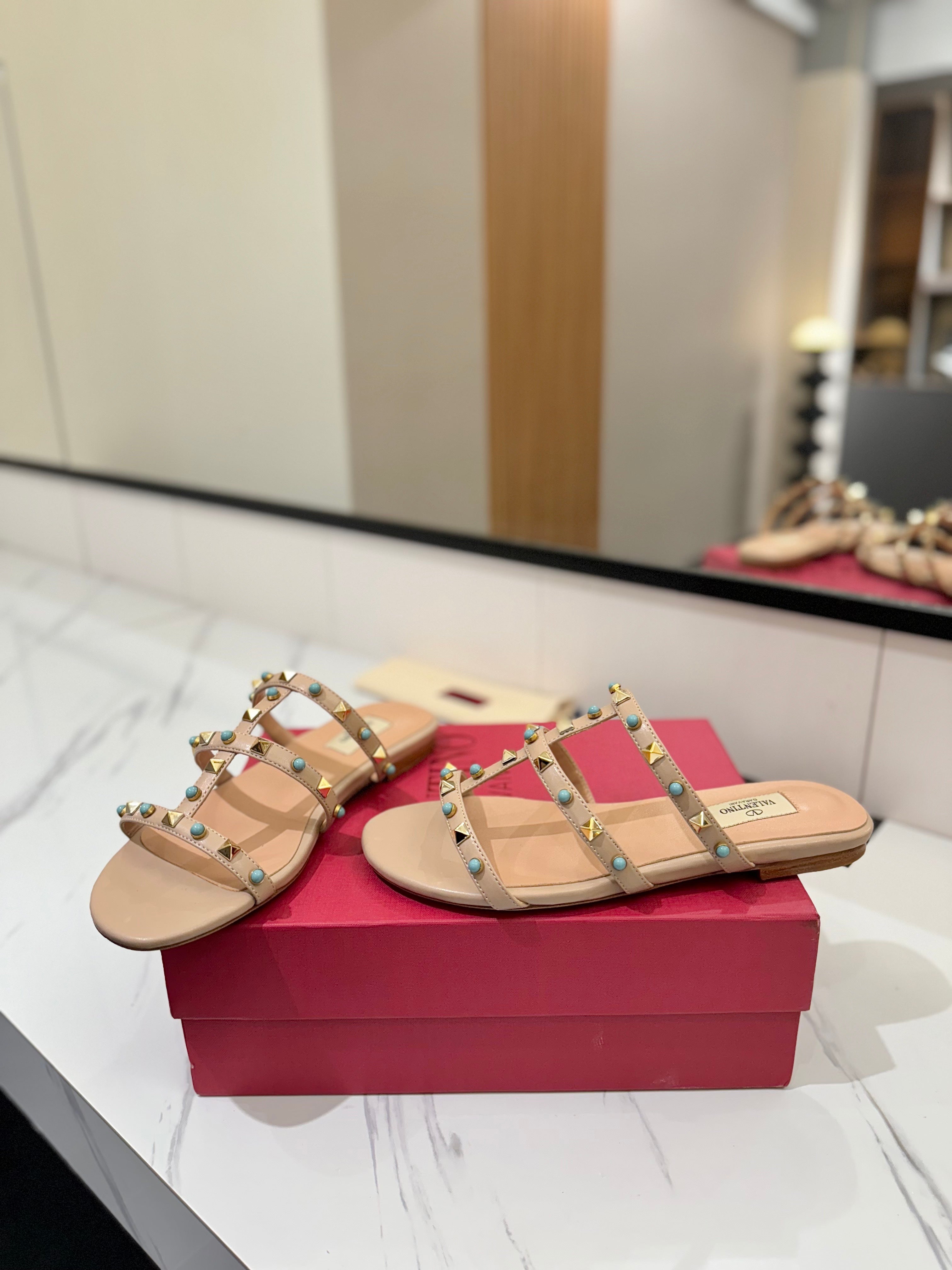 STUDDED STRAP FLAT SANDALS – NUDE WITH TURQUOISE ACCENTS