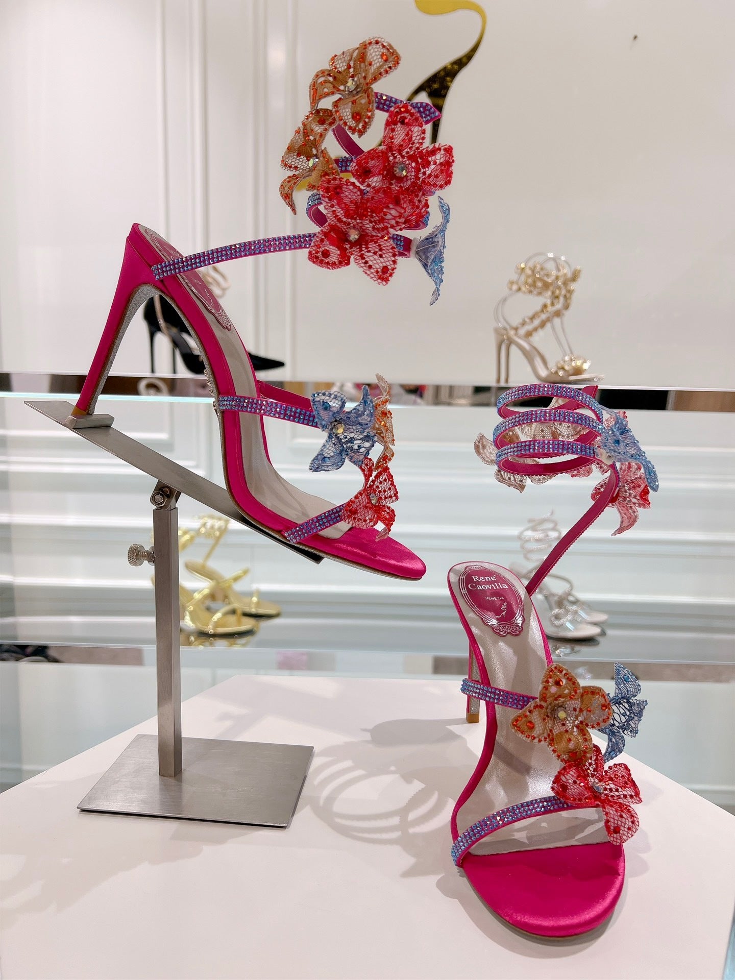 FLORAL BUTTERFLY HEELS