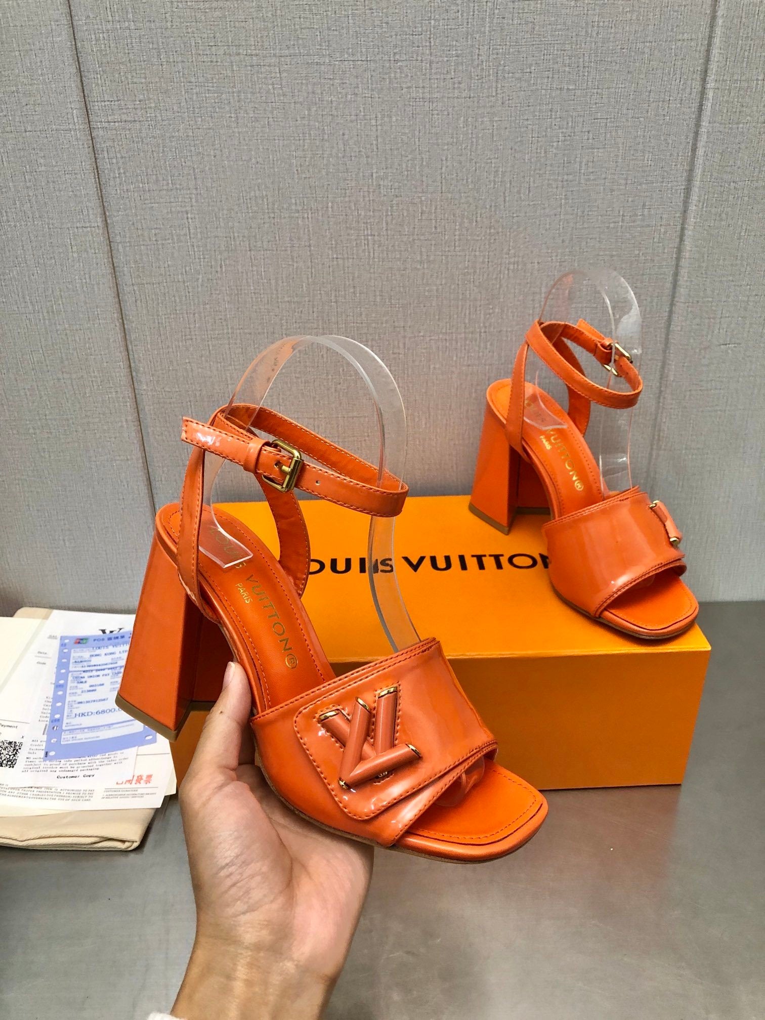 ORANGE PATENT BLOCK HEEL SANDALS